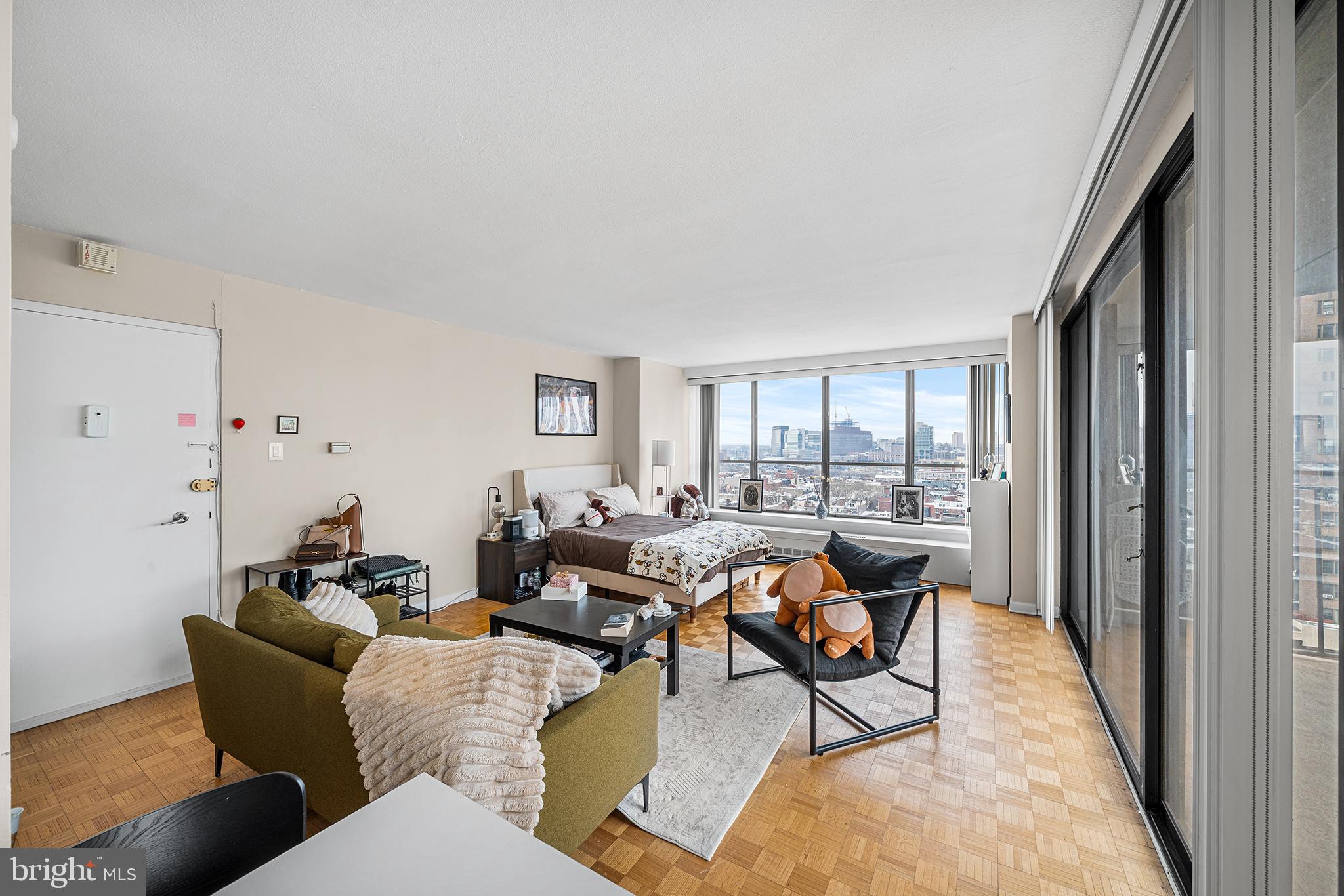 THE DORCHESTER - Residential