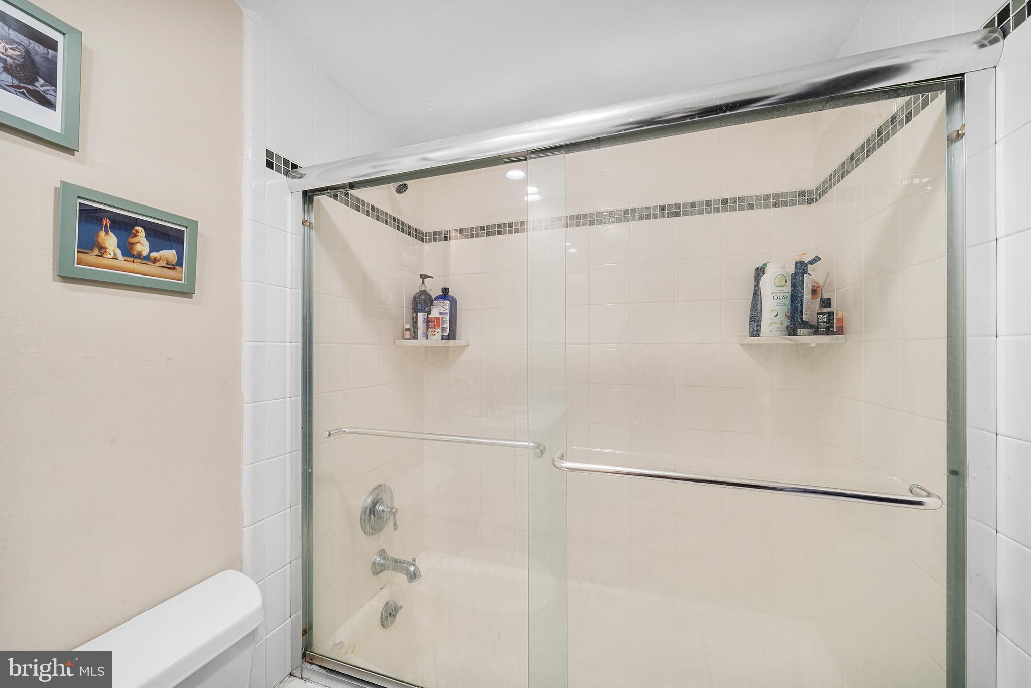 THE DORCHESTER - Residential