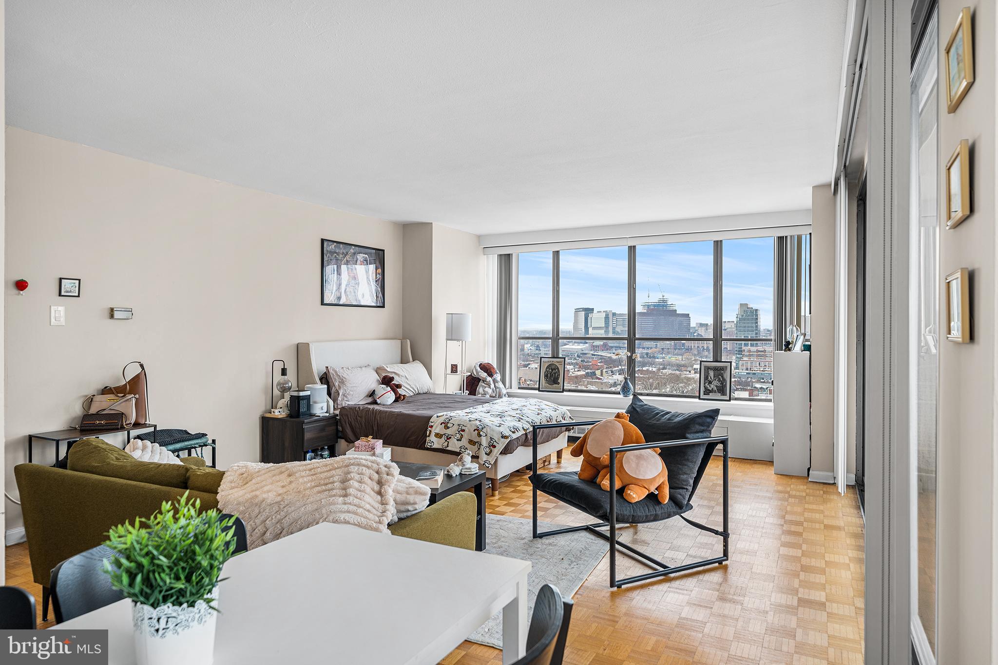 THE DORCHESTER - Residential