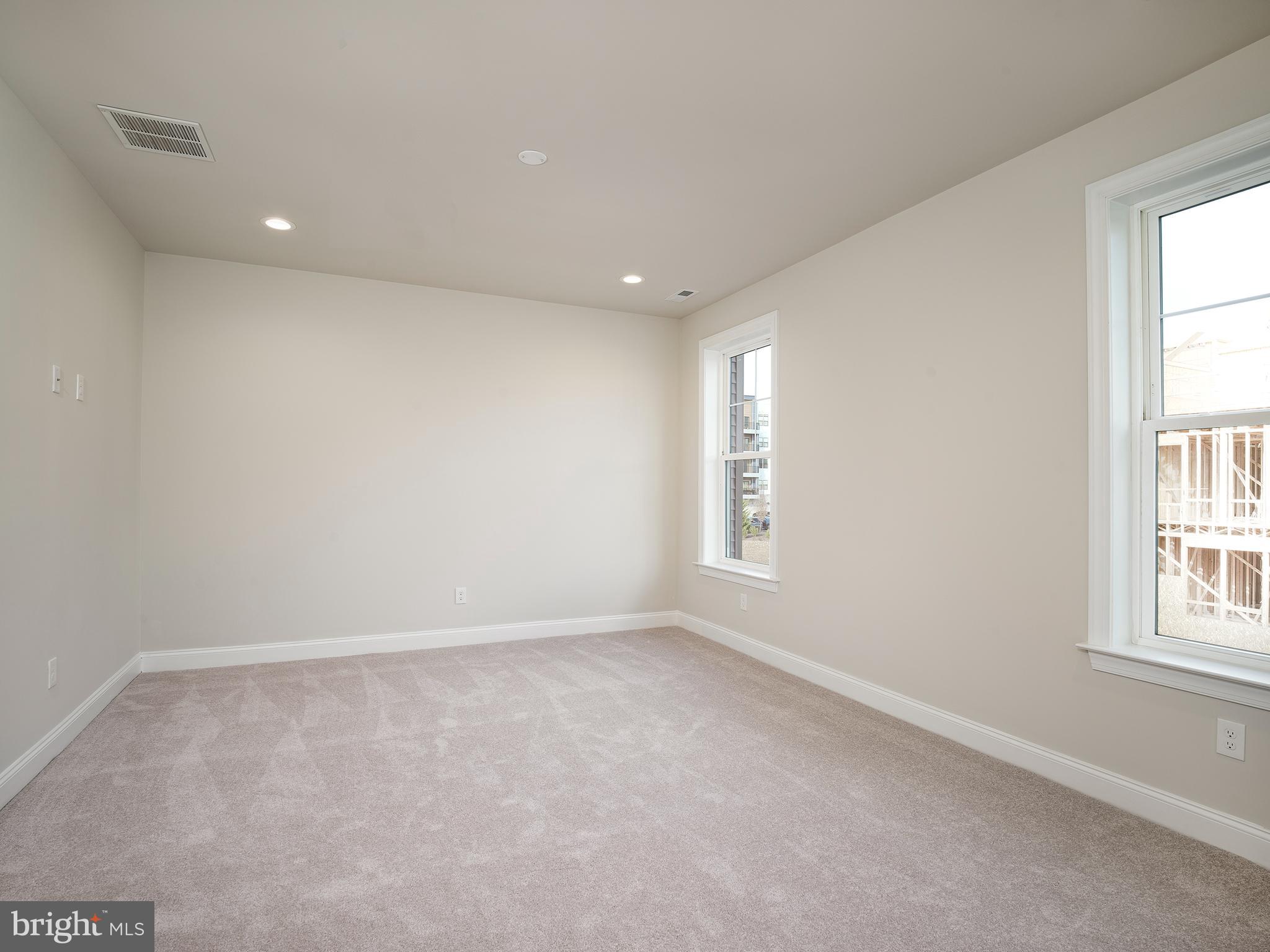 NEWTOWN WALK AT ELLIS PRESERVE - Residential