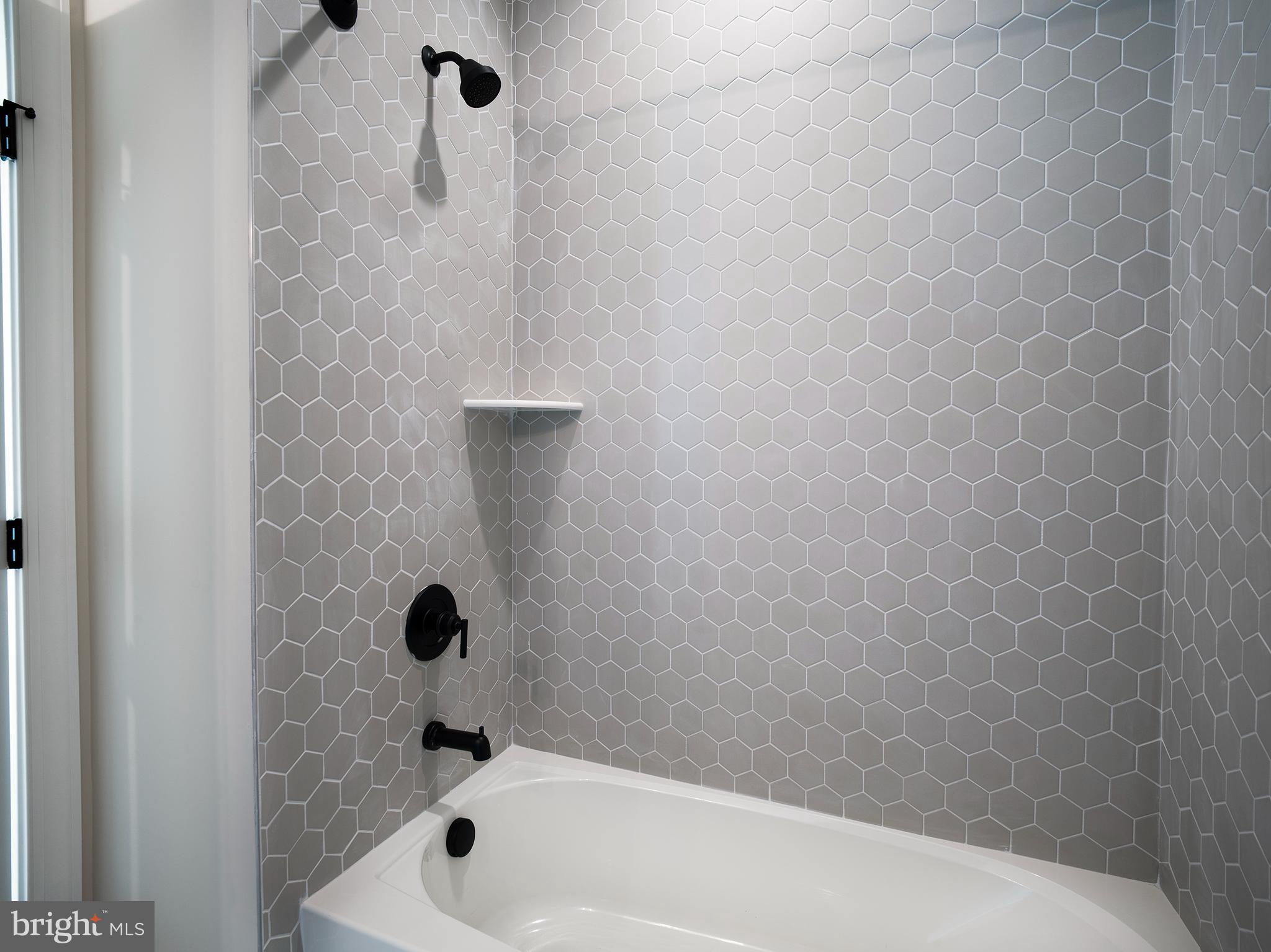 NEWTOWN WALK AT ELLIS PRESERVE - Residential