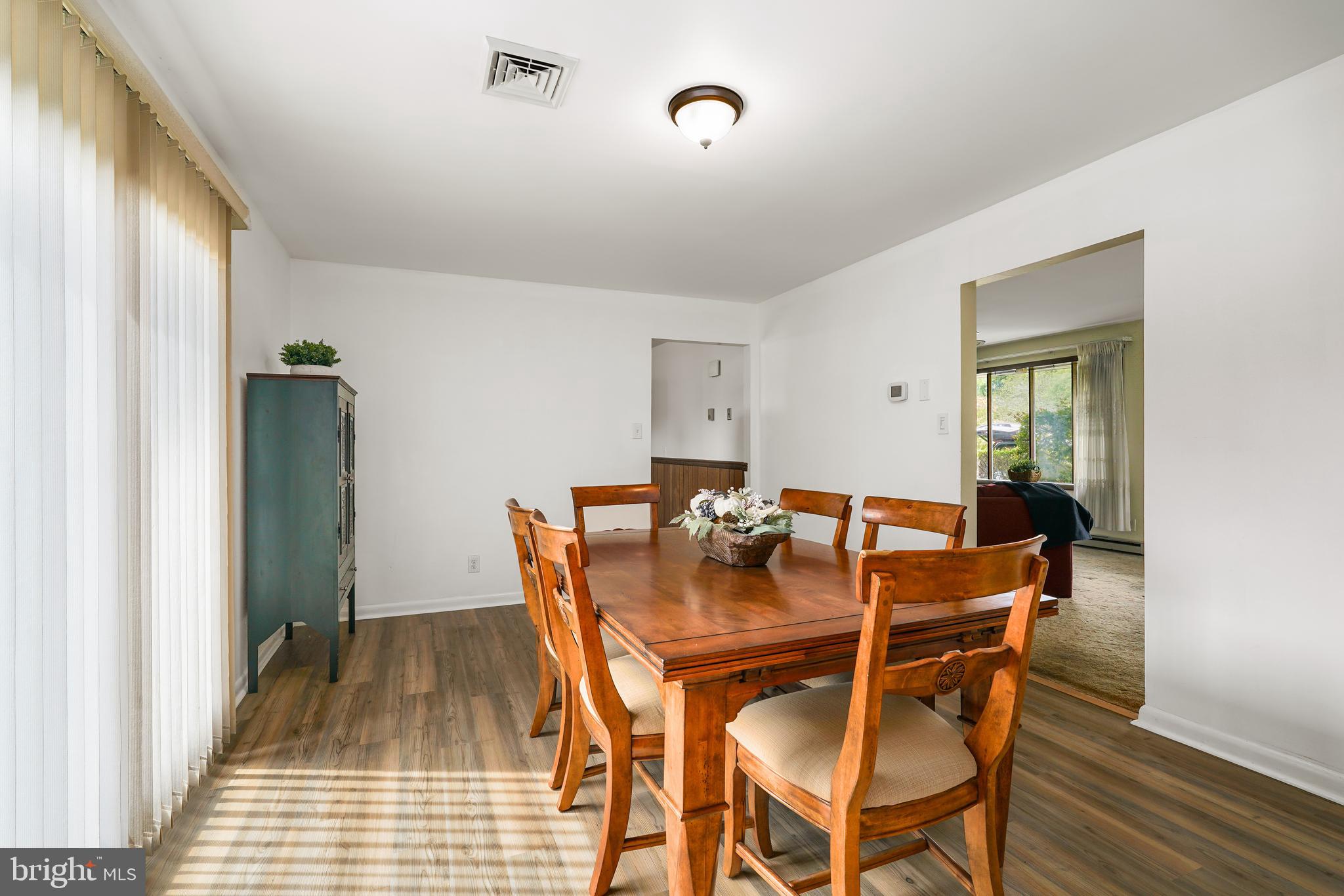 HERITAGE WOODS - Residential