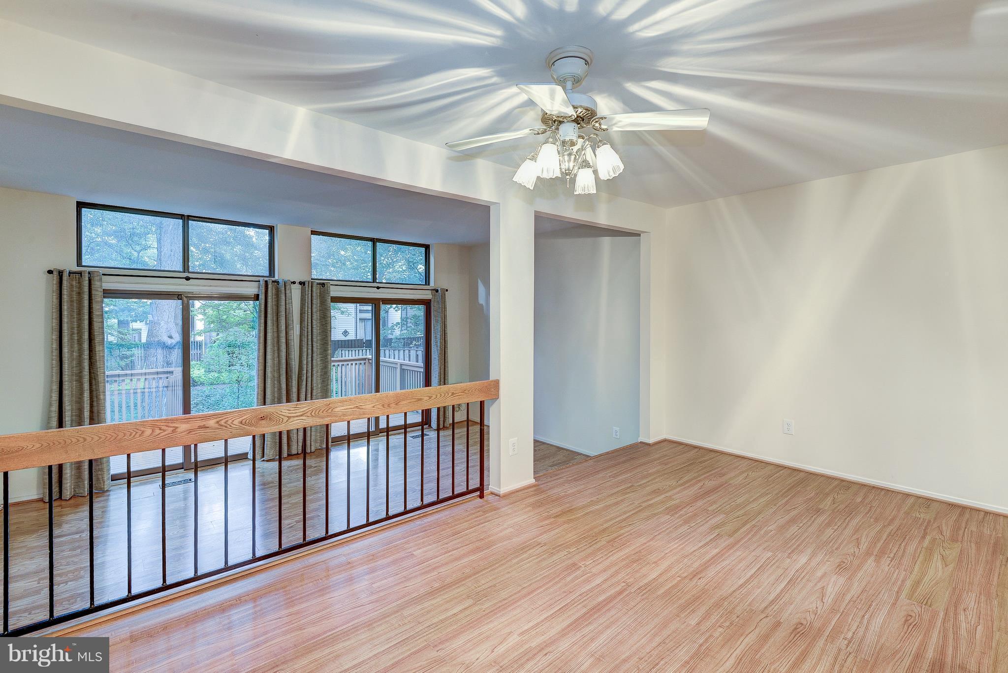 RESTON - Residential Lease