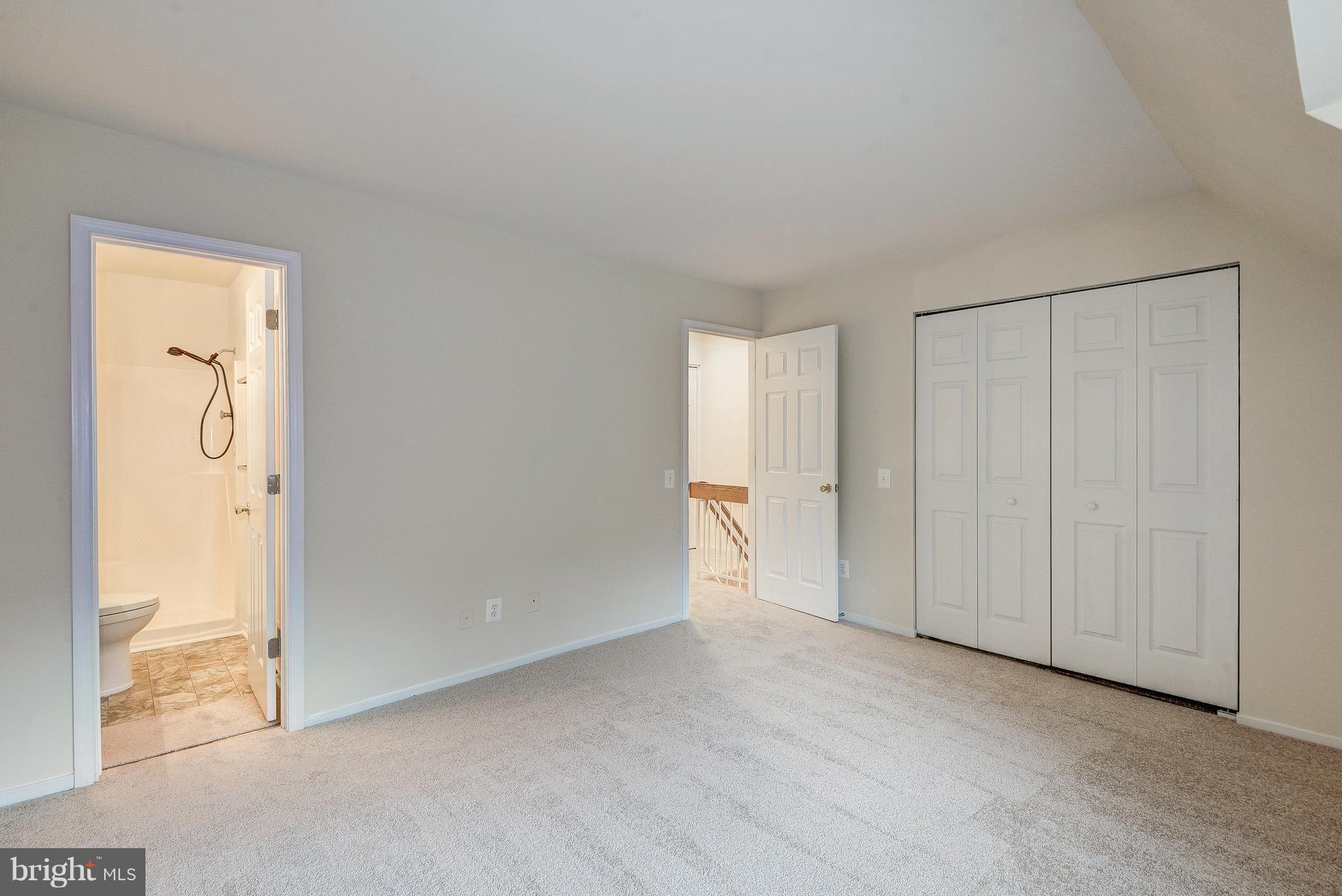 RESTON - Residential Lease