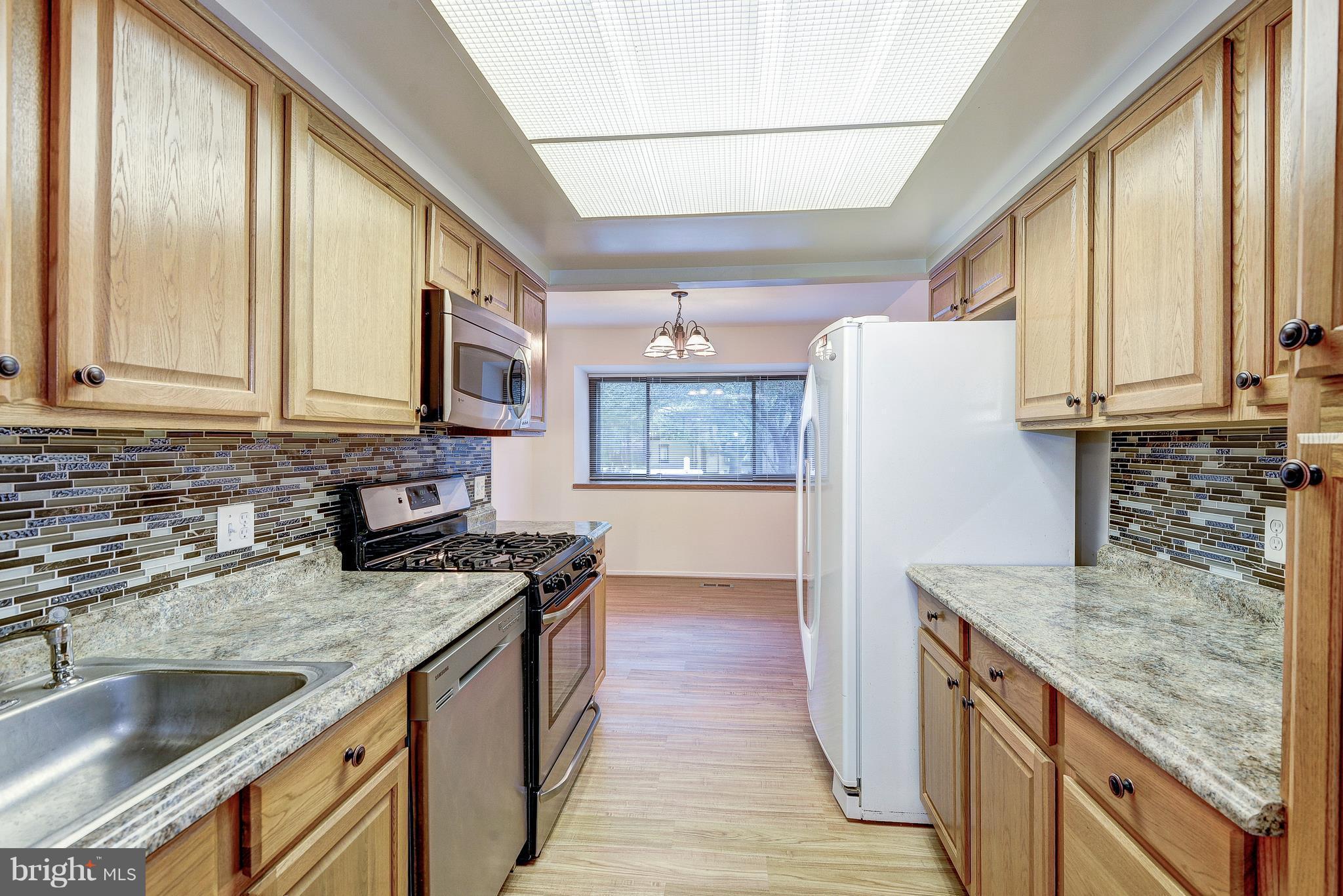 RESTON - Residential Lease