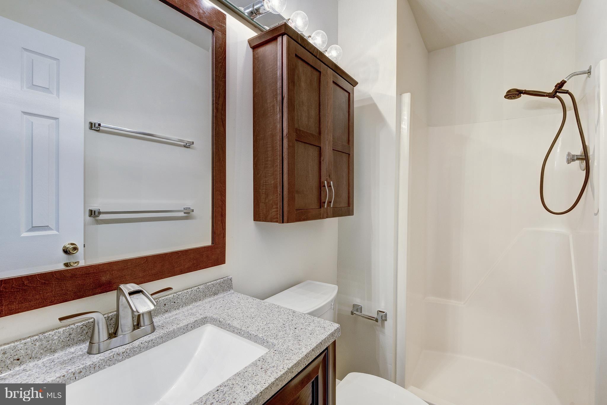 RESTON - Residential Lease