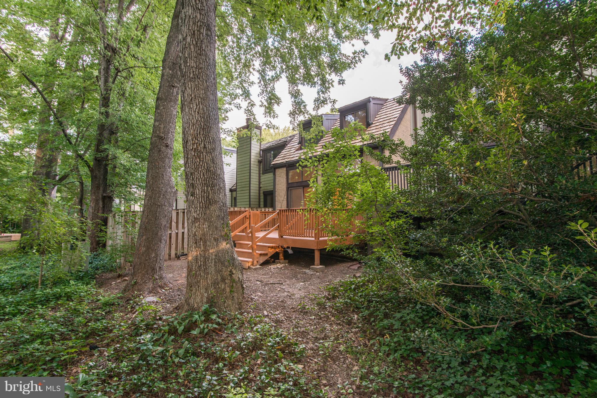 RESTON - Residential Lease