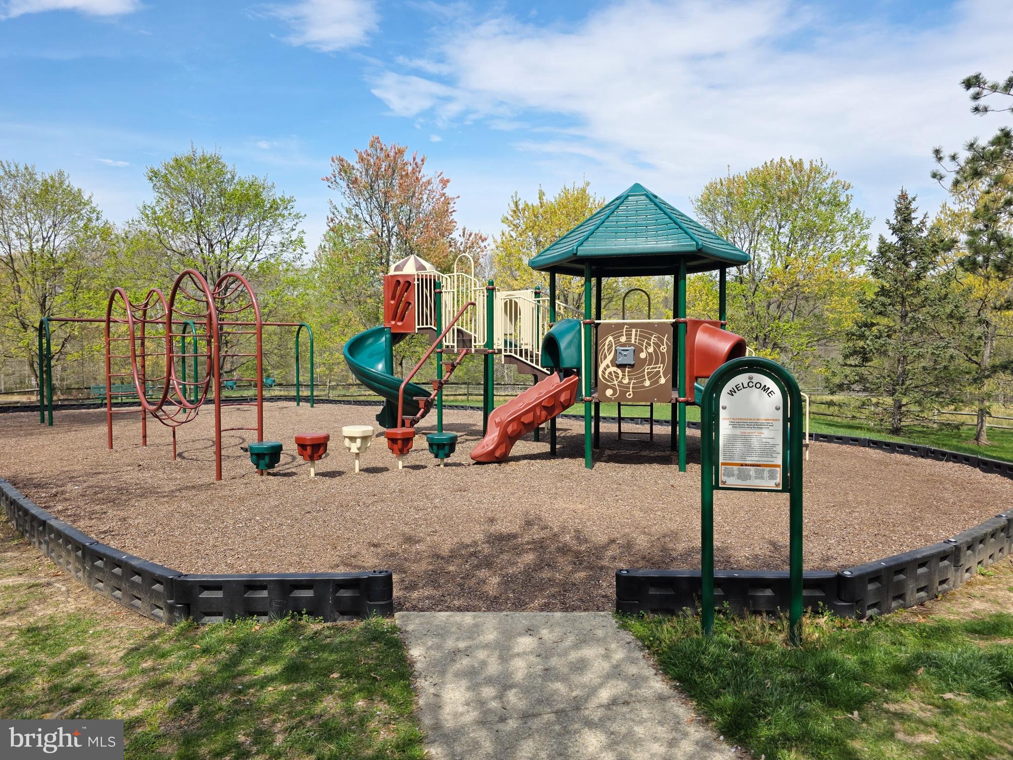 PINEY ORCHARD - Residential