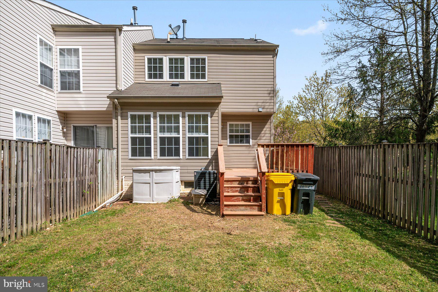 PINEY ORCHARD - Residential