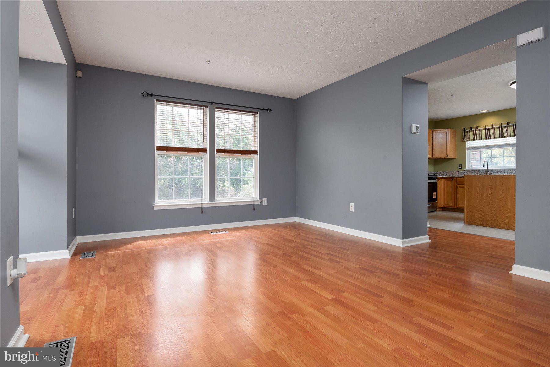 PINEY ORCHARD - Residential