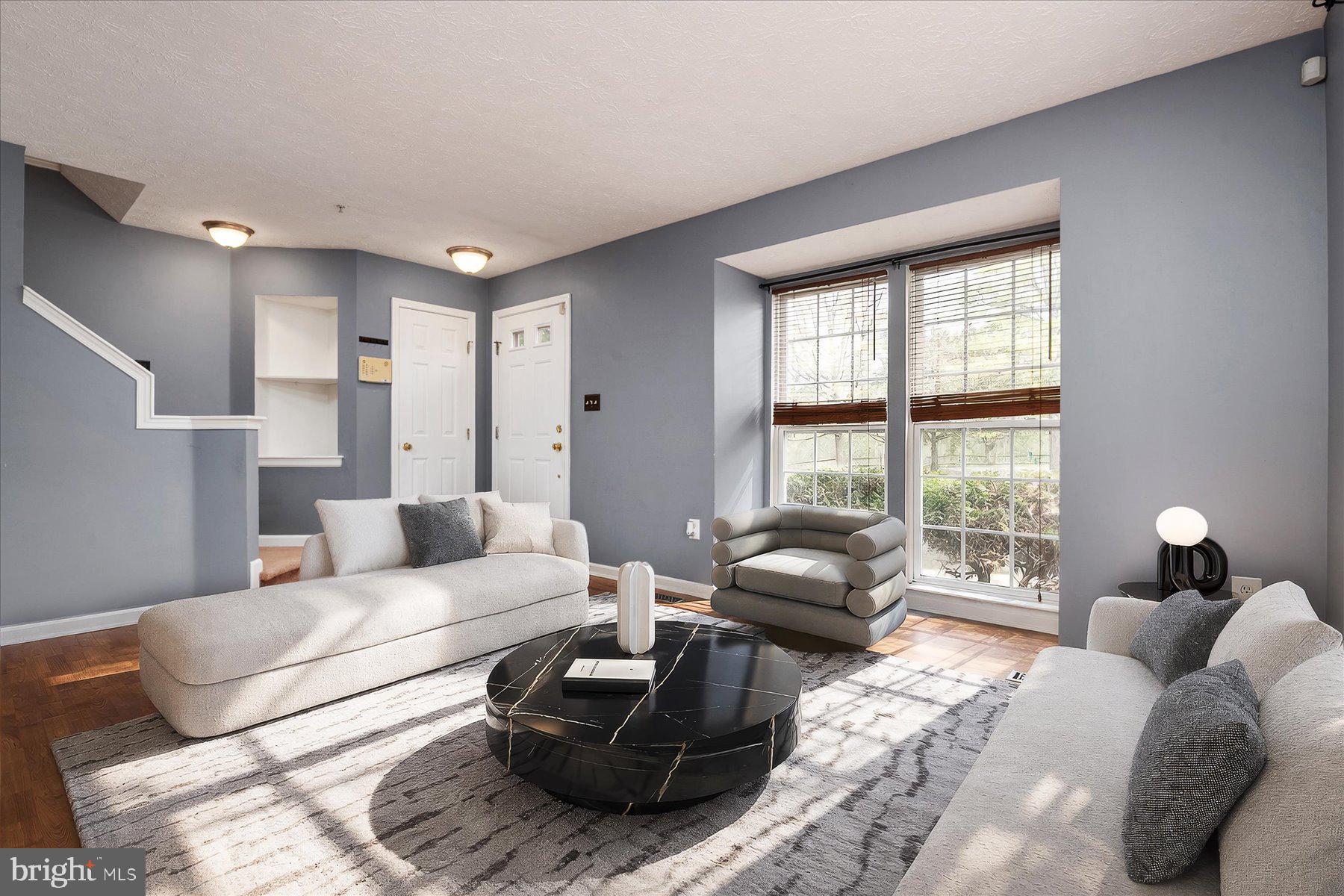 PINEY ORCHARD - Residential