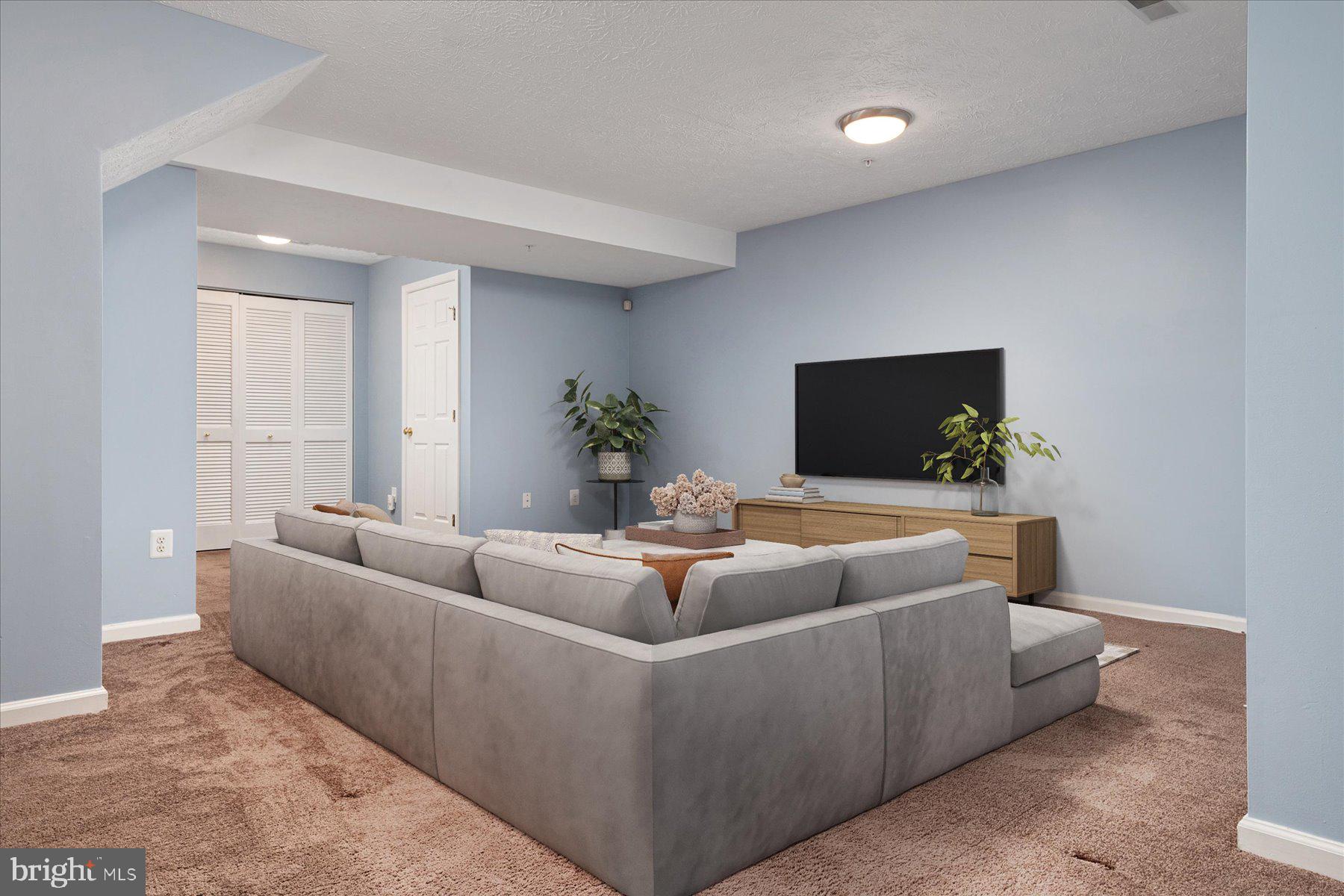 PINEY ORCHARD - Residential