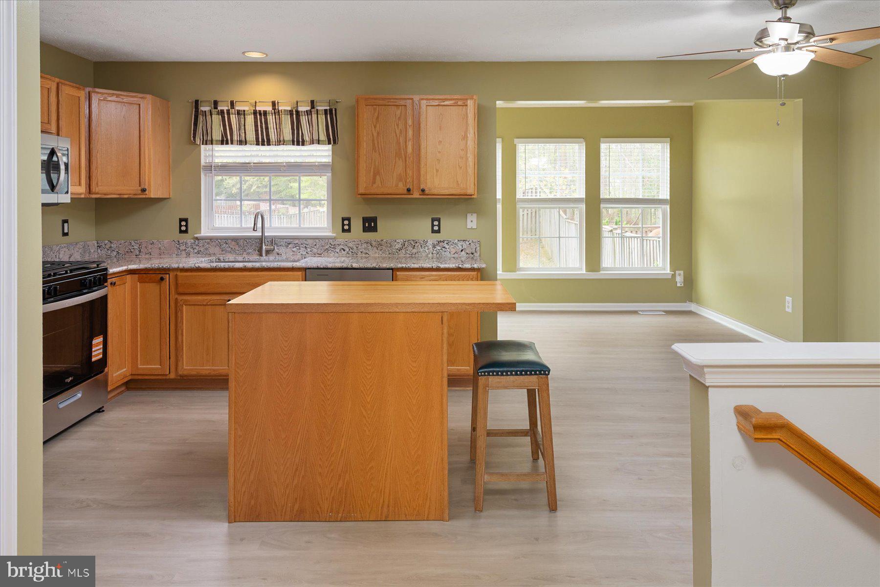 PINEY ORCHARD - Residential