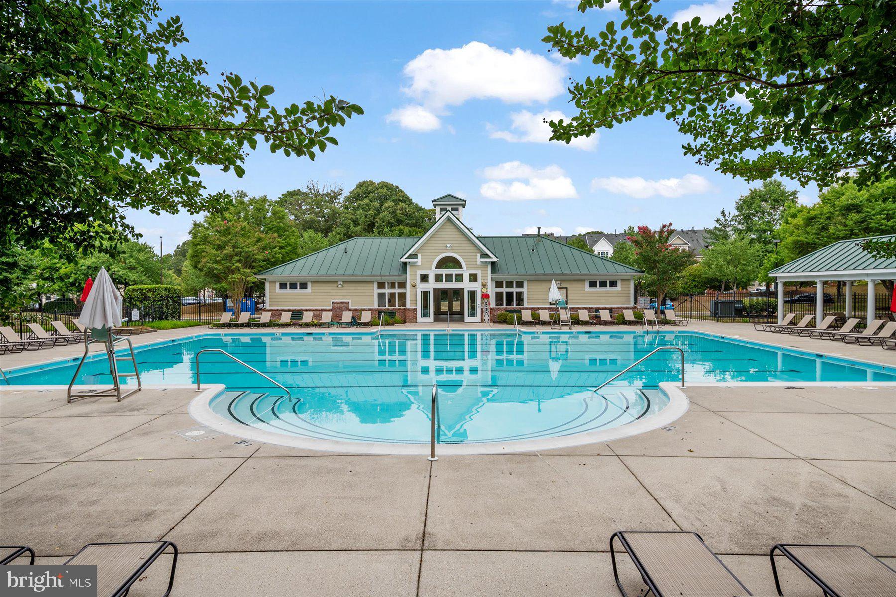 PINEY ORCHARD - Residential