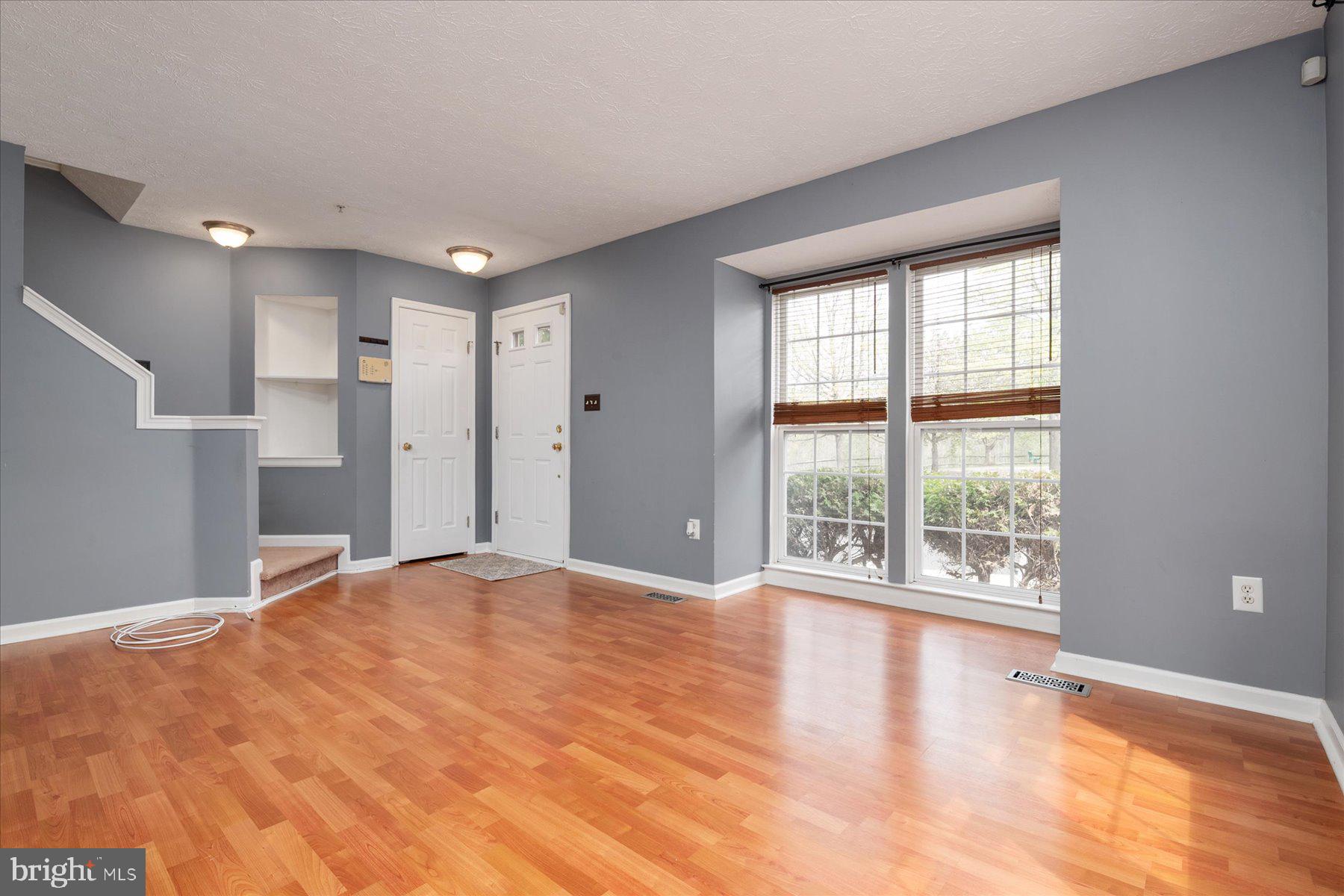 PINEY ORCHARD - Residential