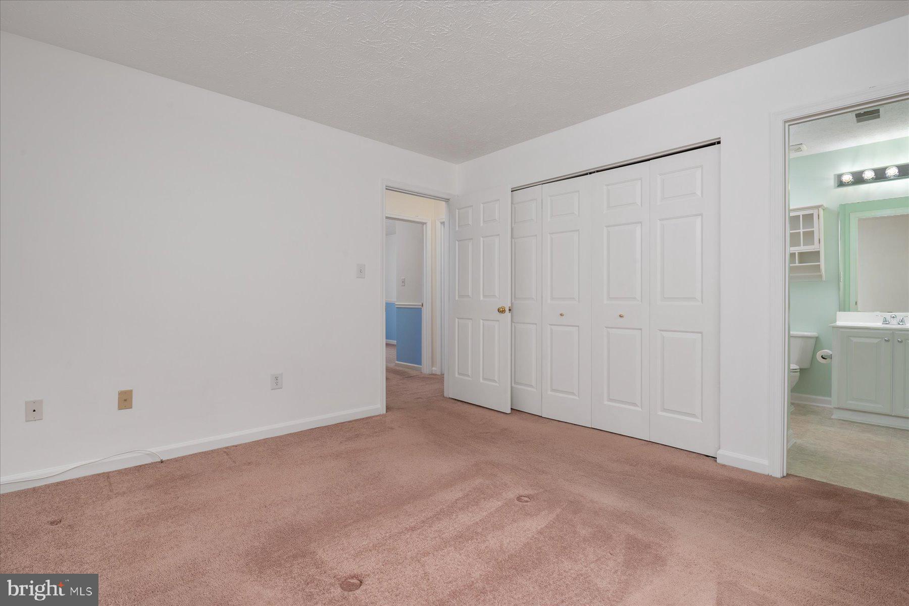 PINEY ORCHARD - Residential