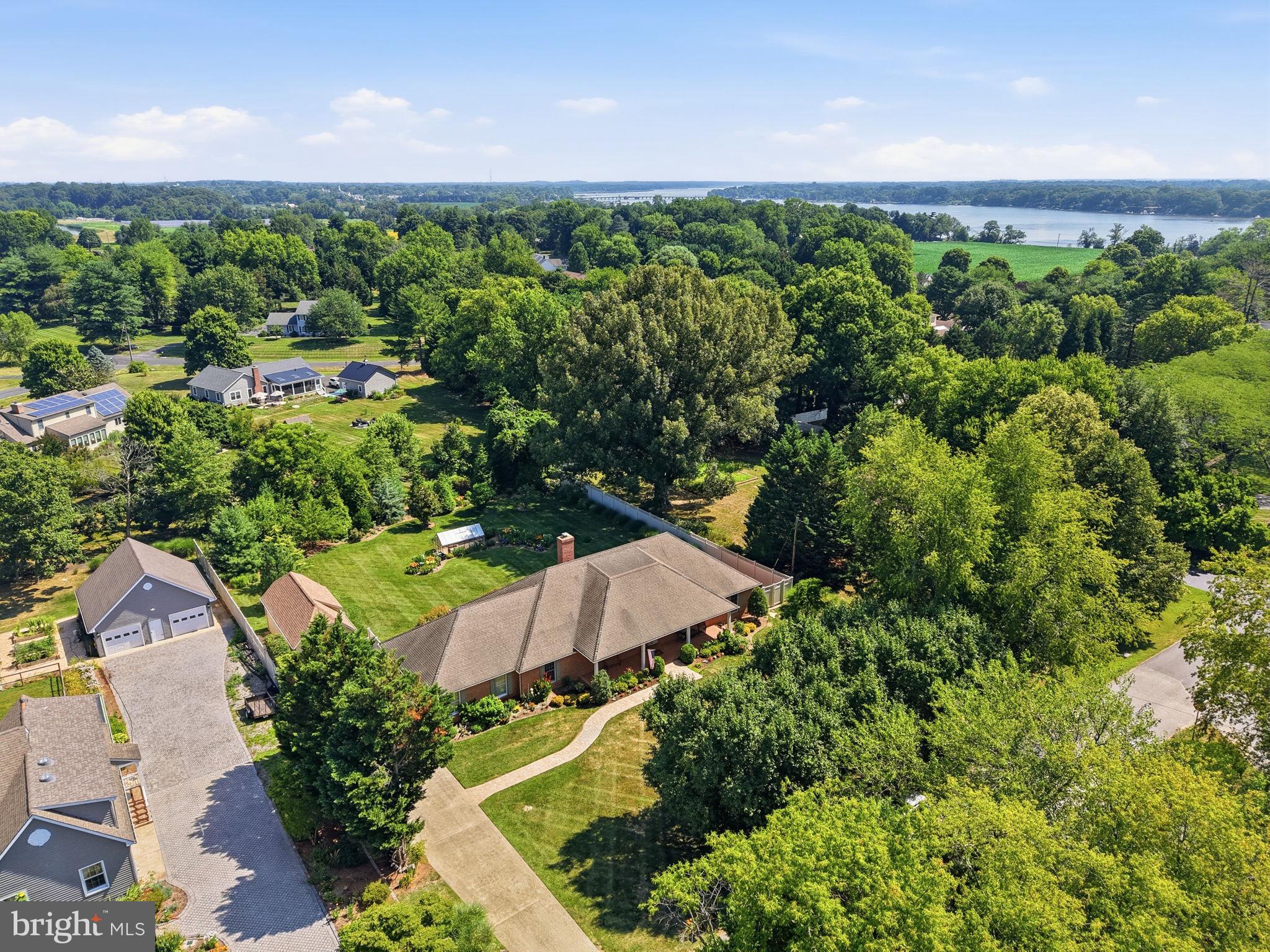 7828 COUNTRY CLUB LANE