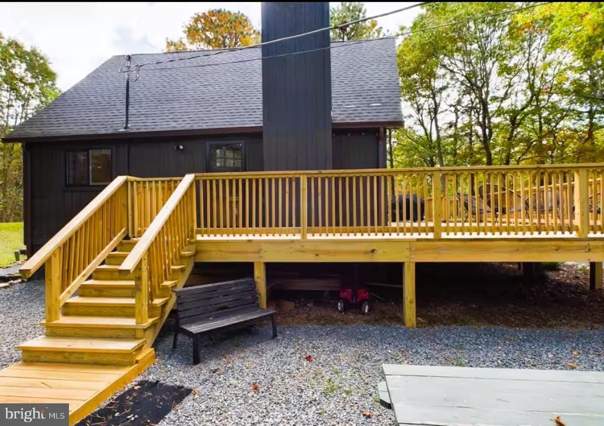 124 WHITE TAIL LANE