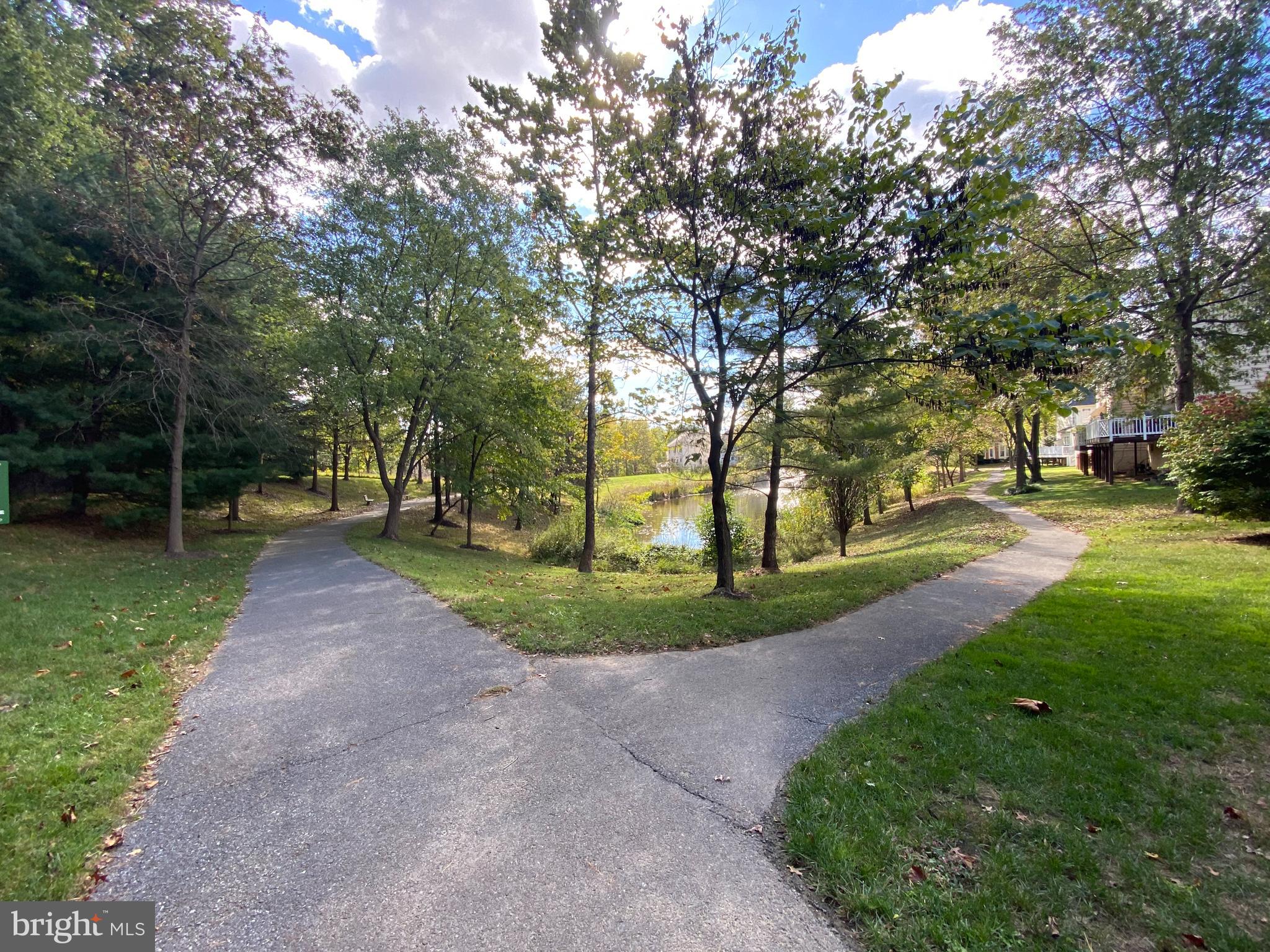 QUINCE ORCHARD PARK - Residential Lease