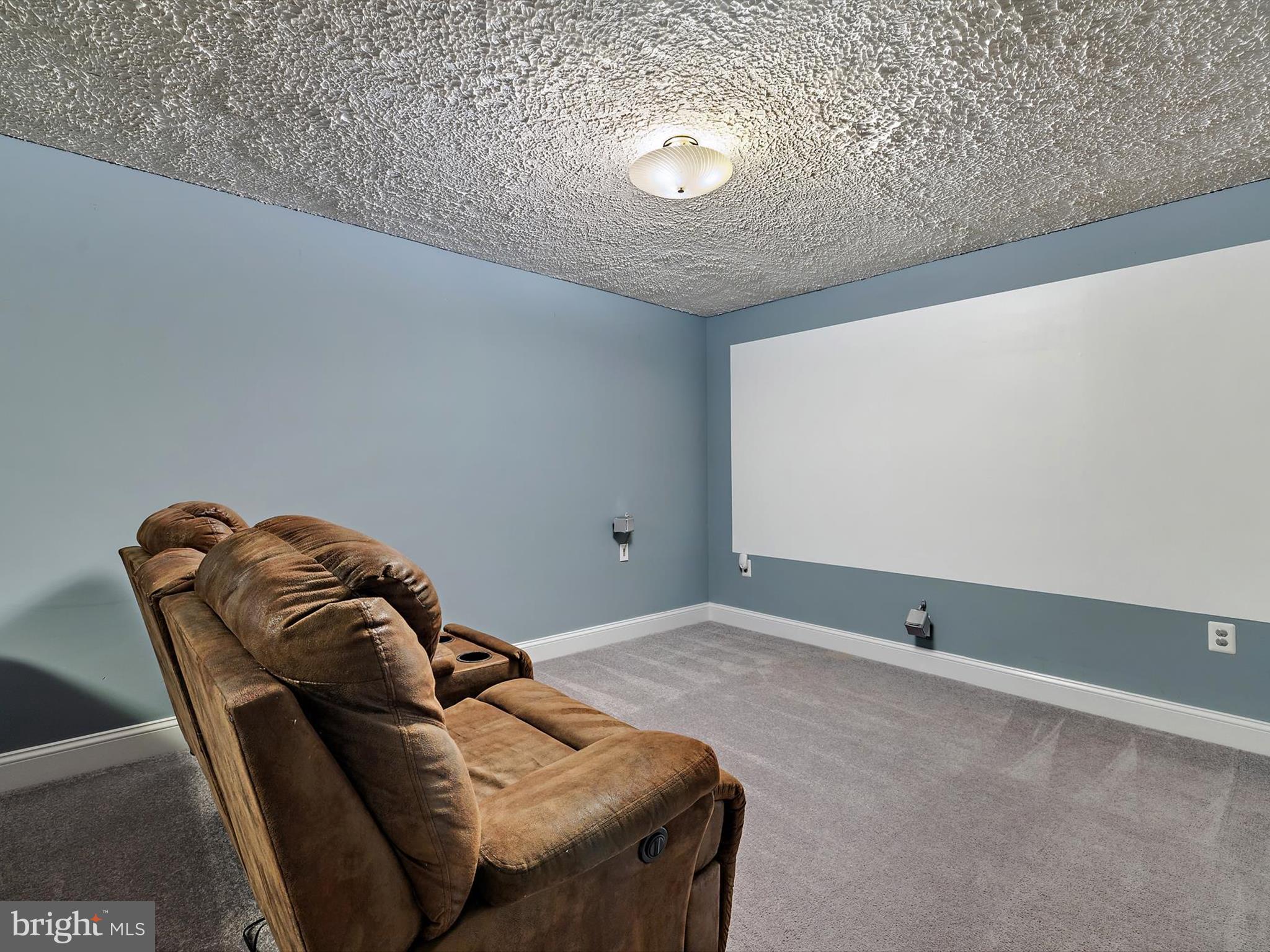 WINDSWEPT ESTATES - Residential