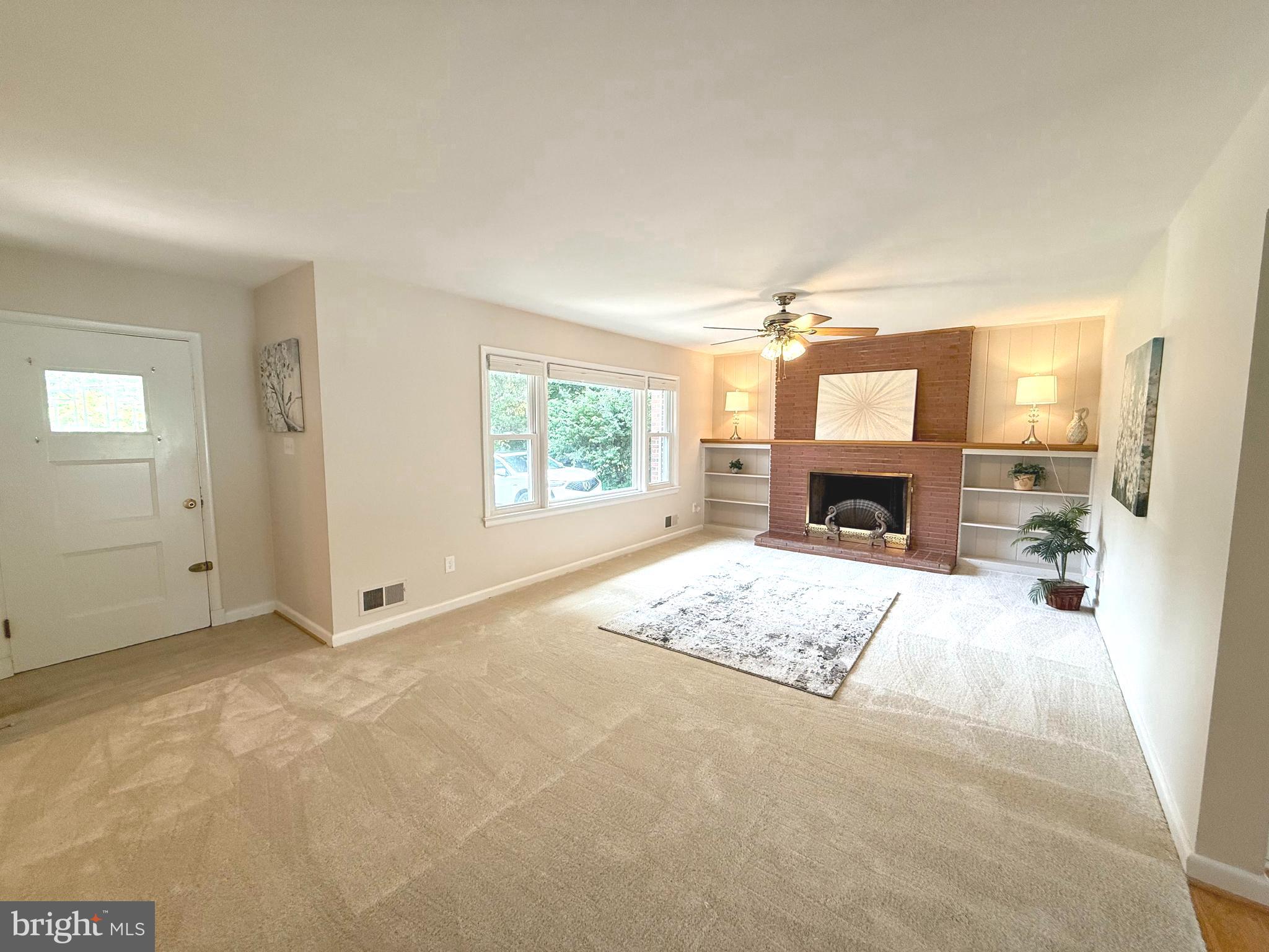 SLEEPY HOLLOW - Residential