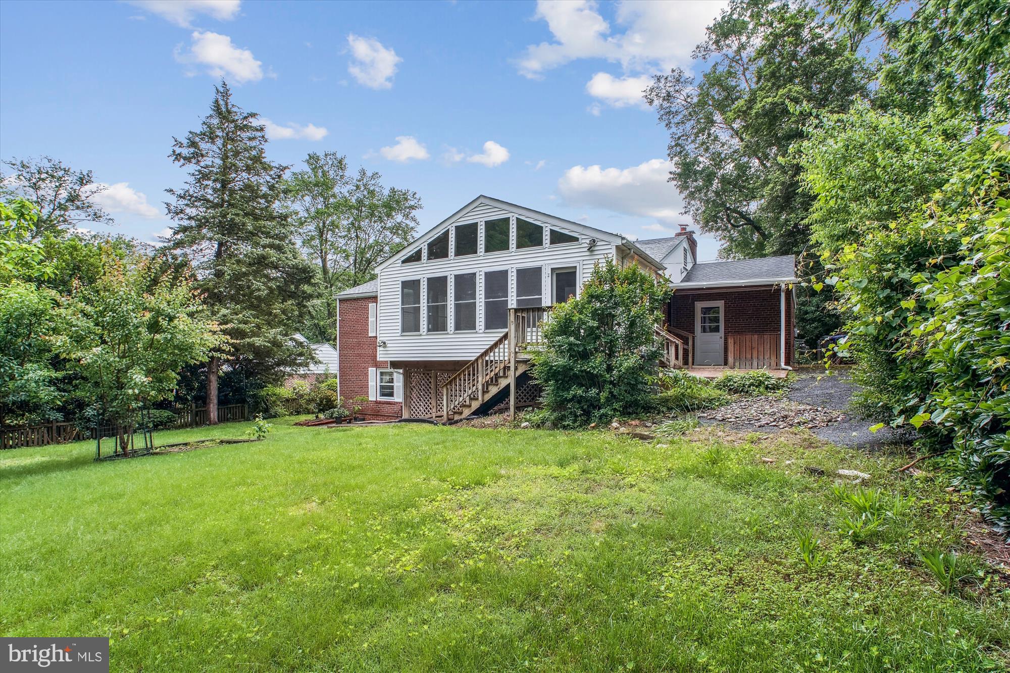 SLEEPY HOLLOW - Residential