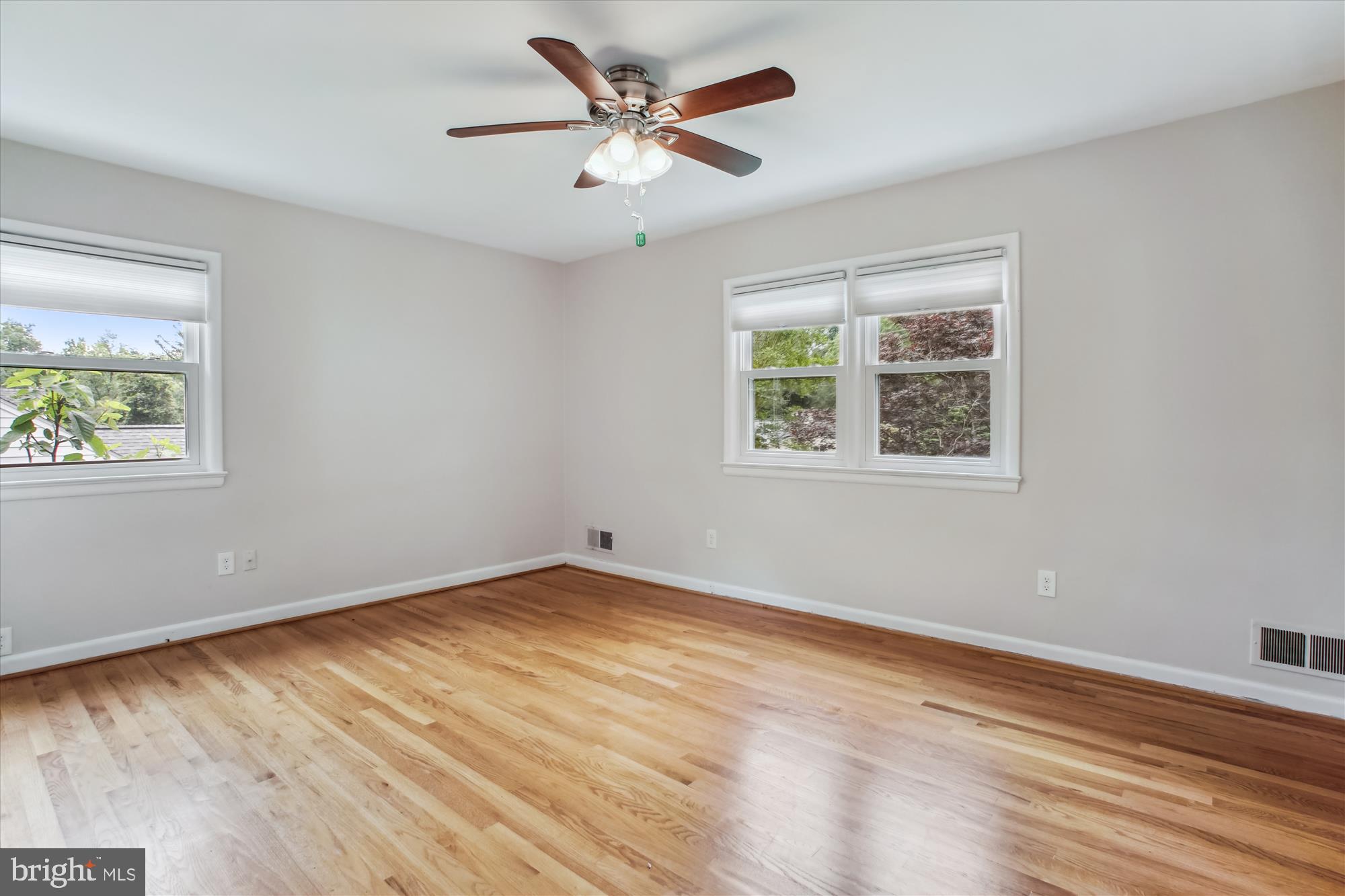 SLEEPY HOLLOW - Residential