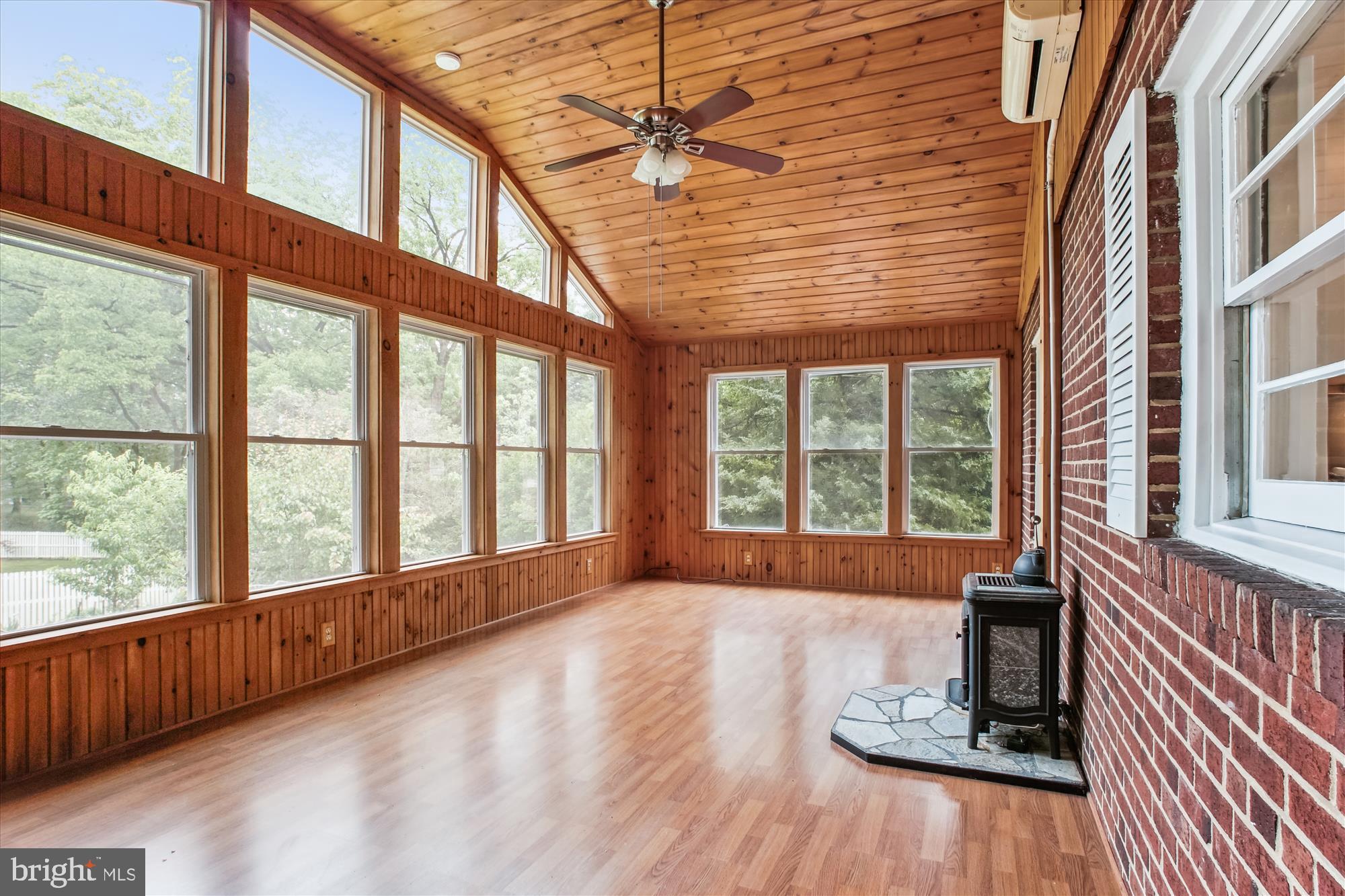 SLEEPY HOLLOW - Residential