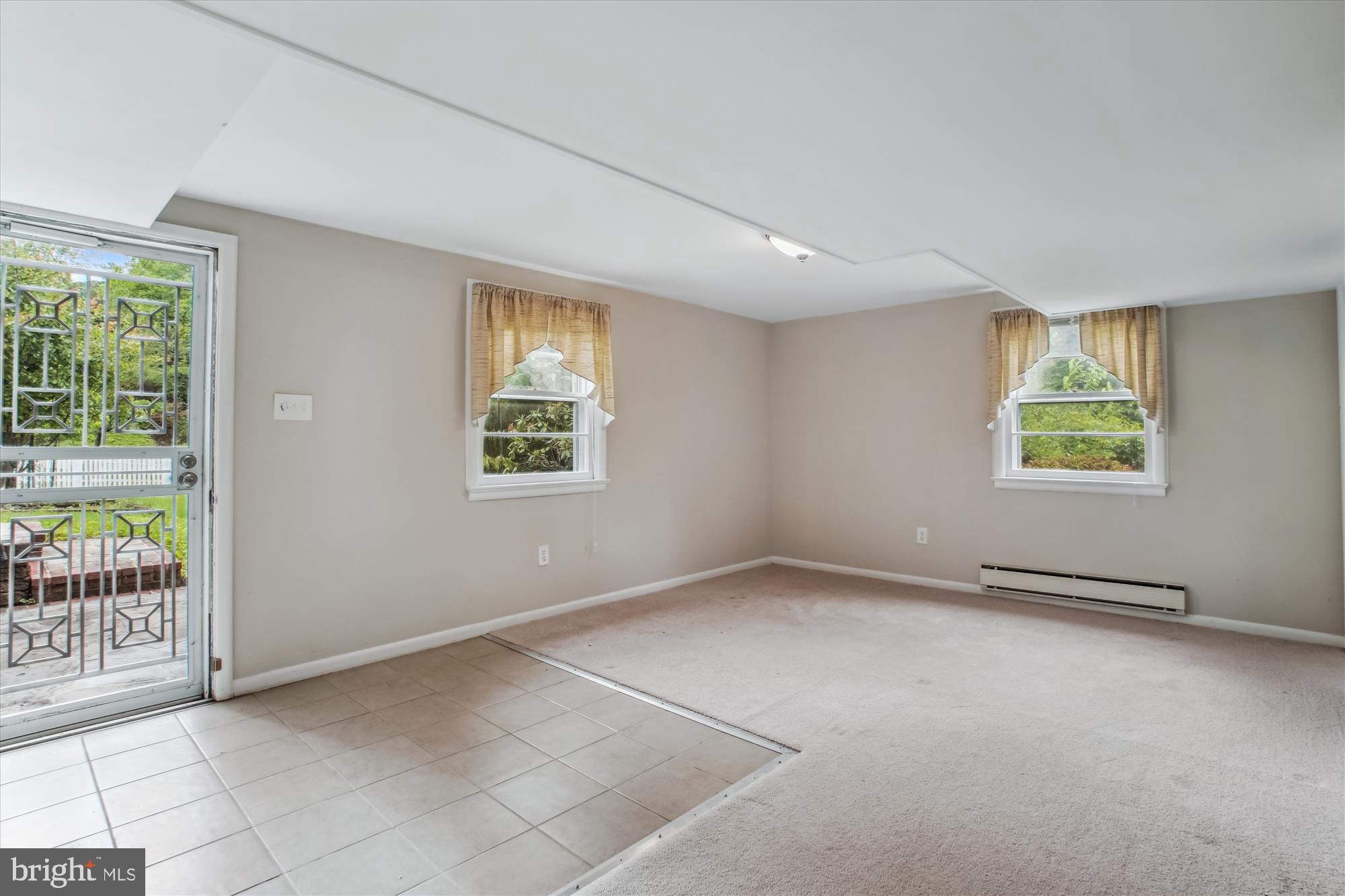 SLEEPY HOLLOW - Residential