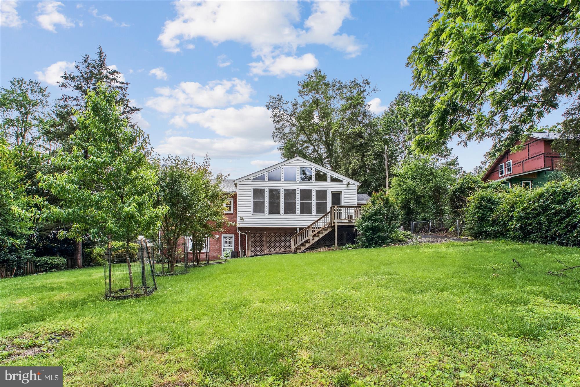 SLEEPY HOLLOW - Residential