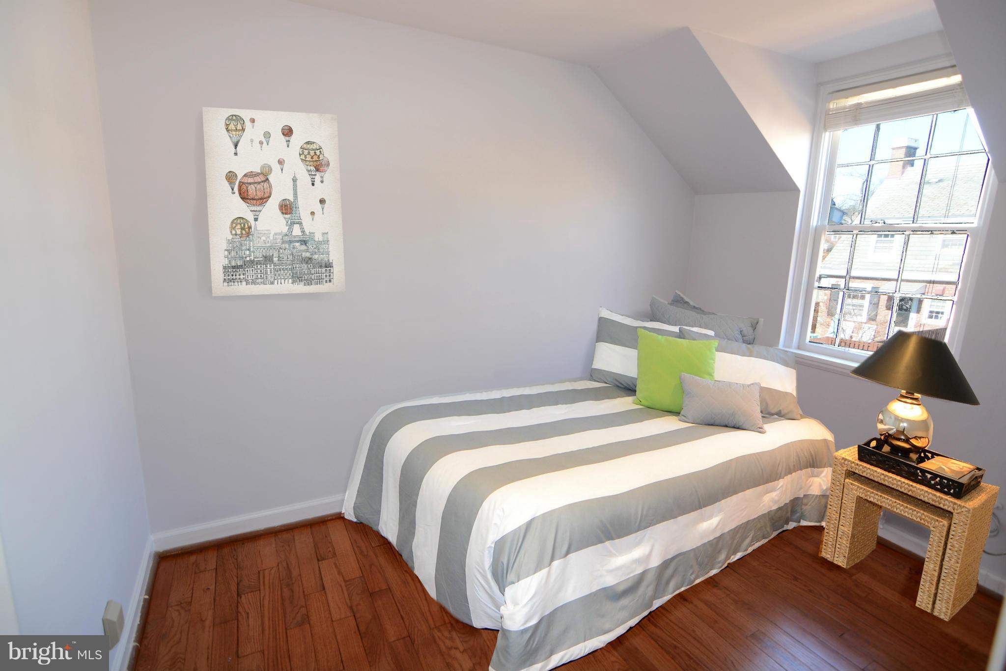 FAIRLINGTON - Residential