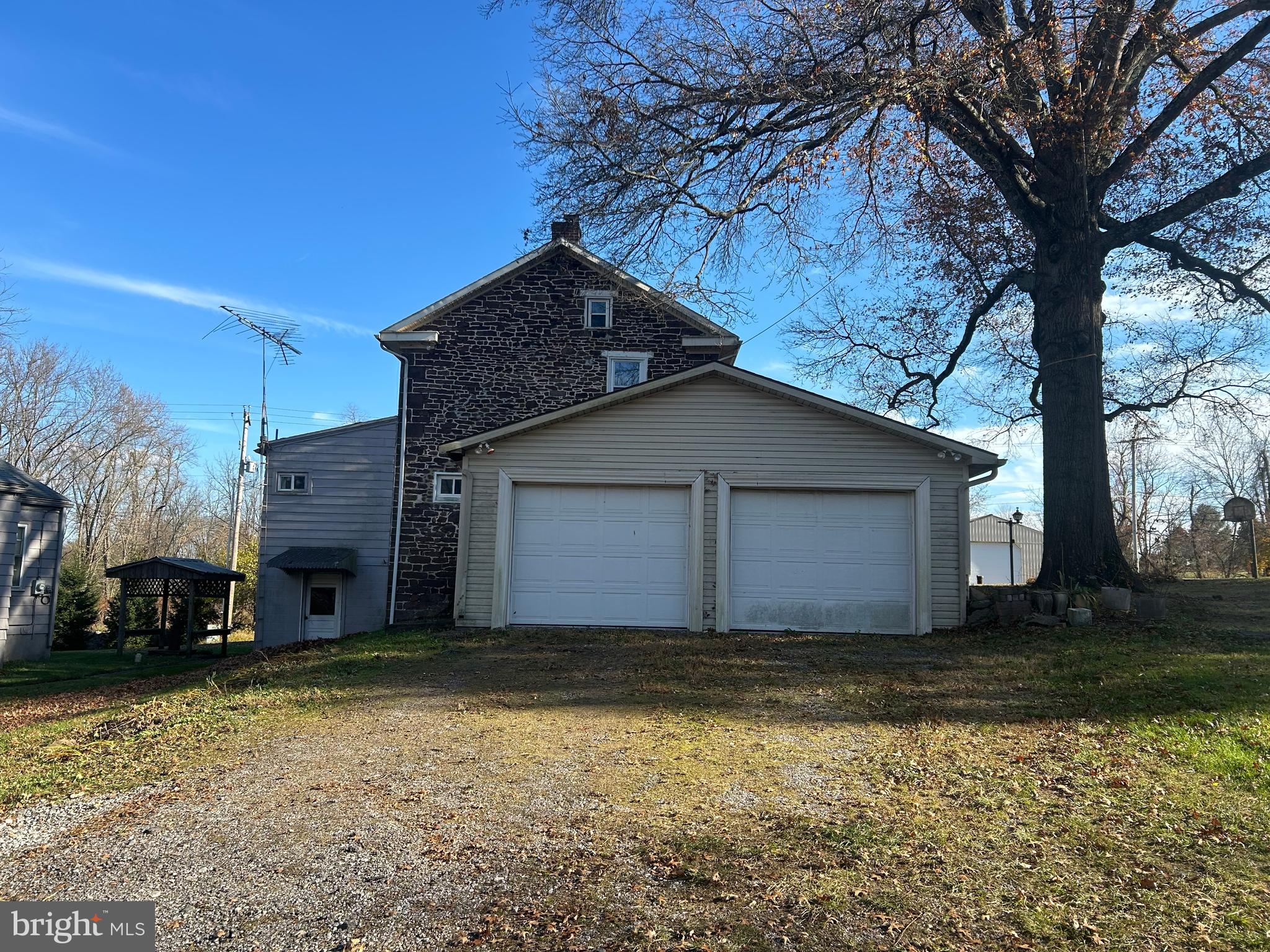 522 CAPITOL HILL ROAD