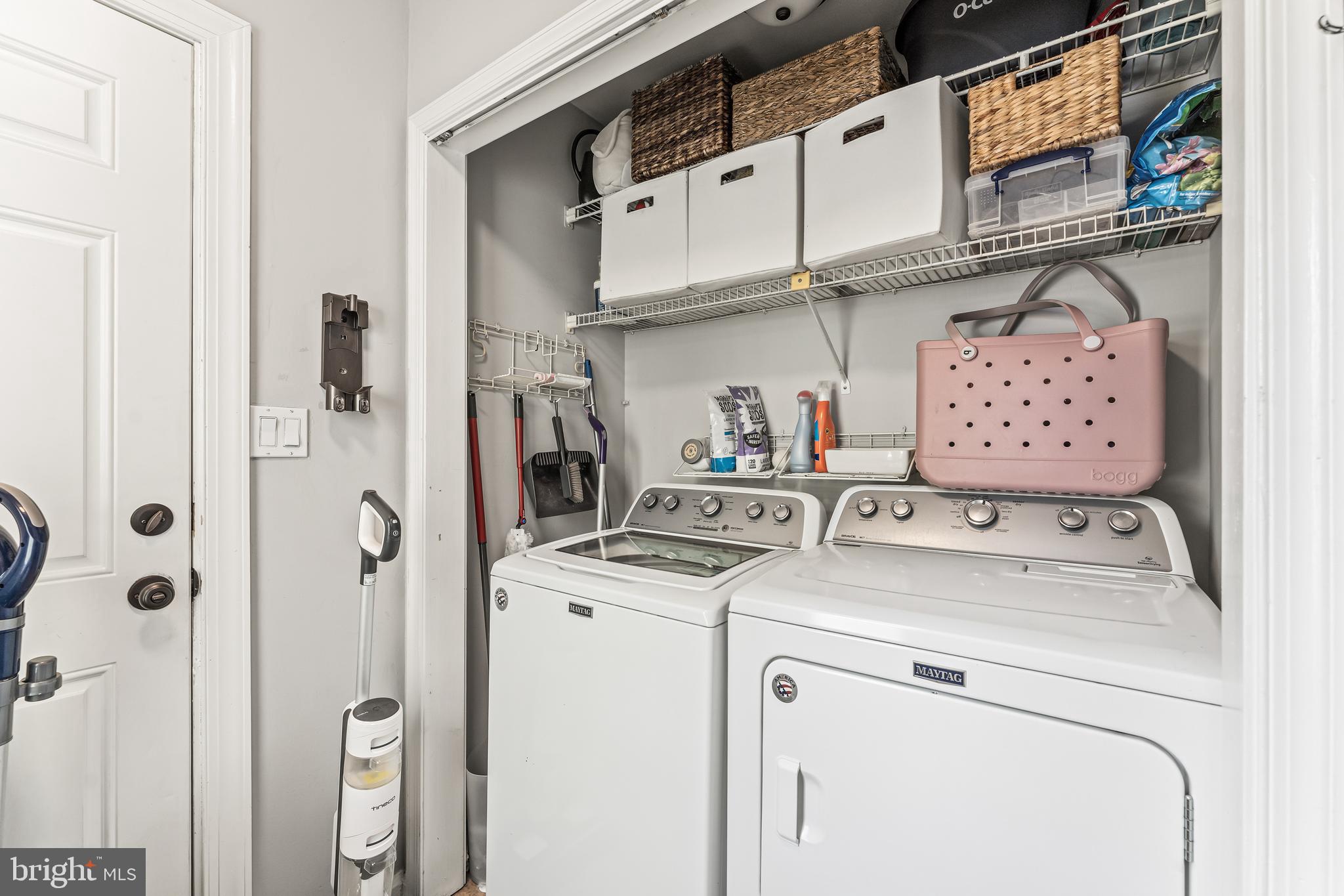 HOLLEYBROOKE/COBBLESTONE - Residential