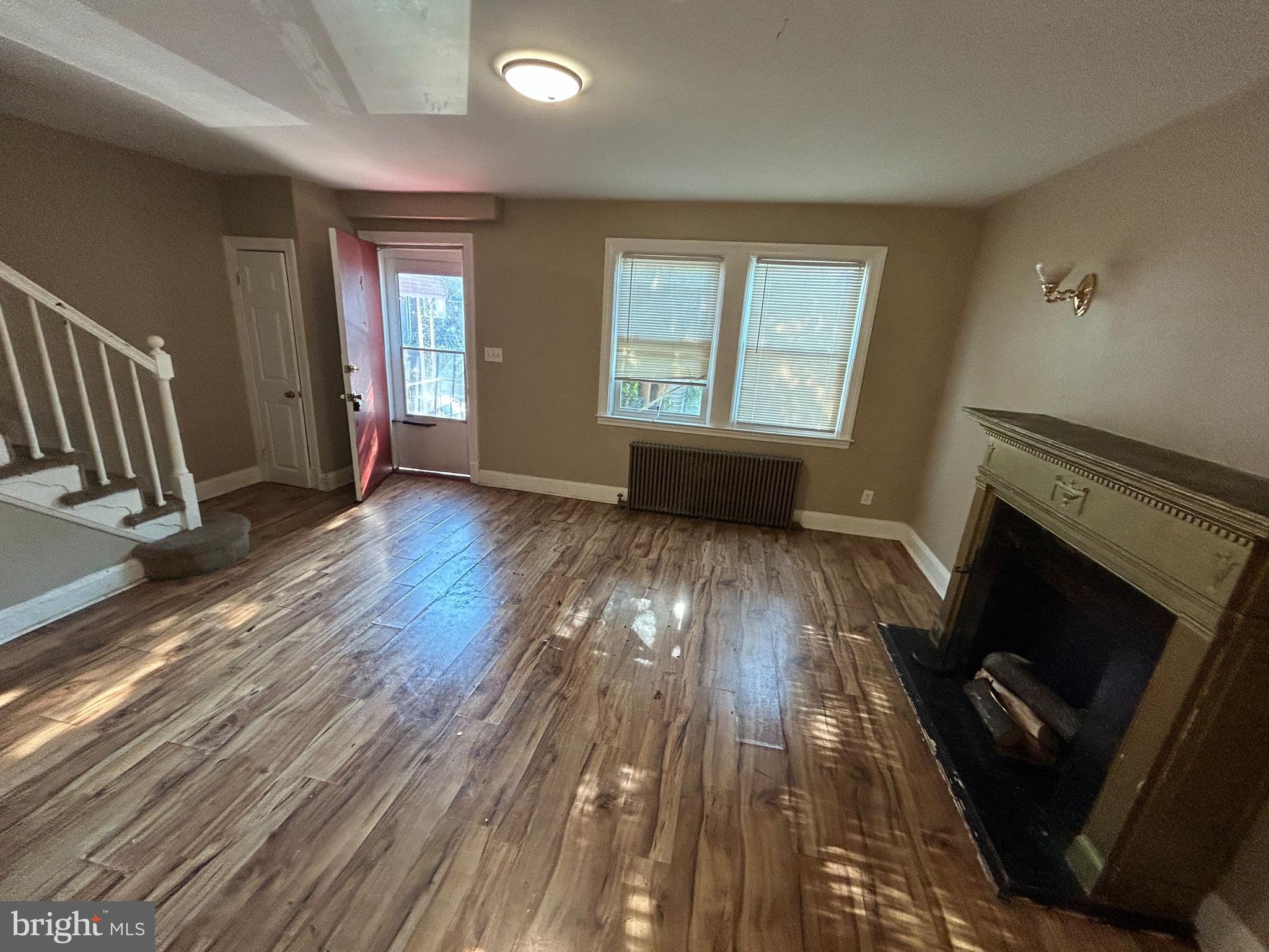 4 N BERNICE AVENUE