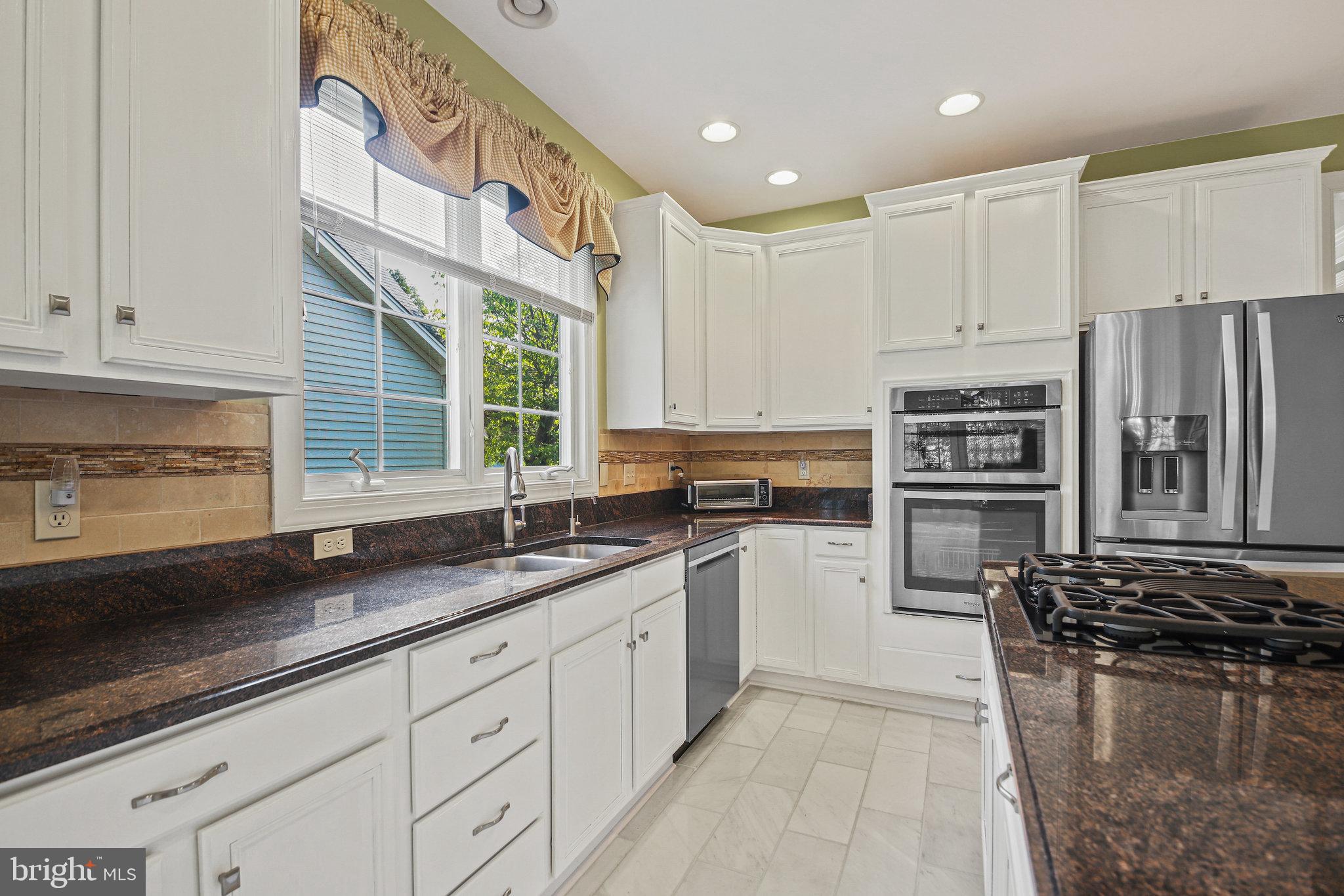 DOMINION VALLEY COUNTRY CLUB - Residential