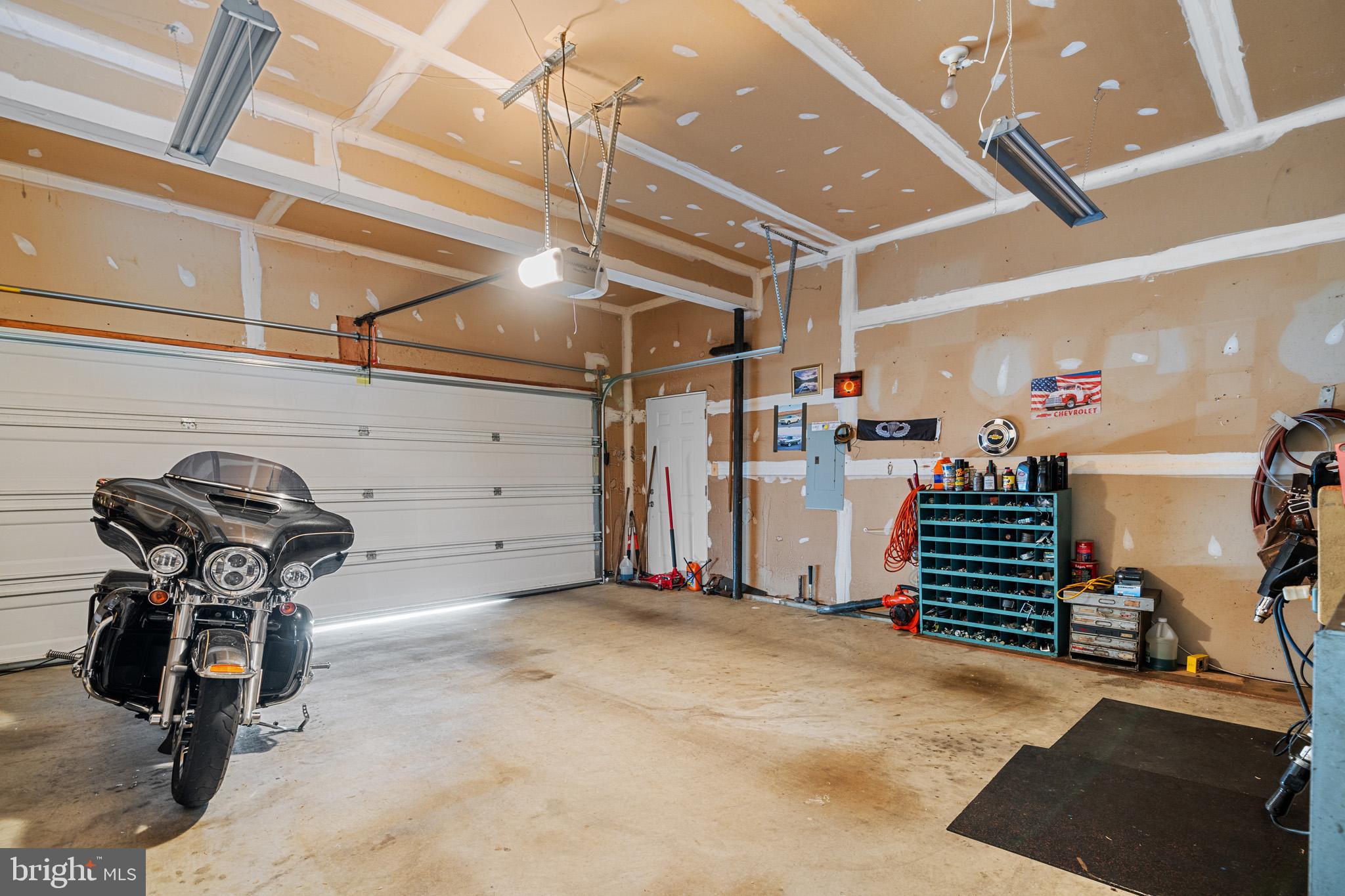 BENEDICT - Residential