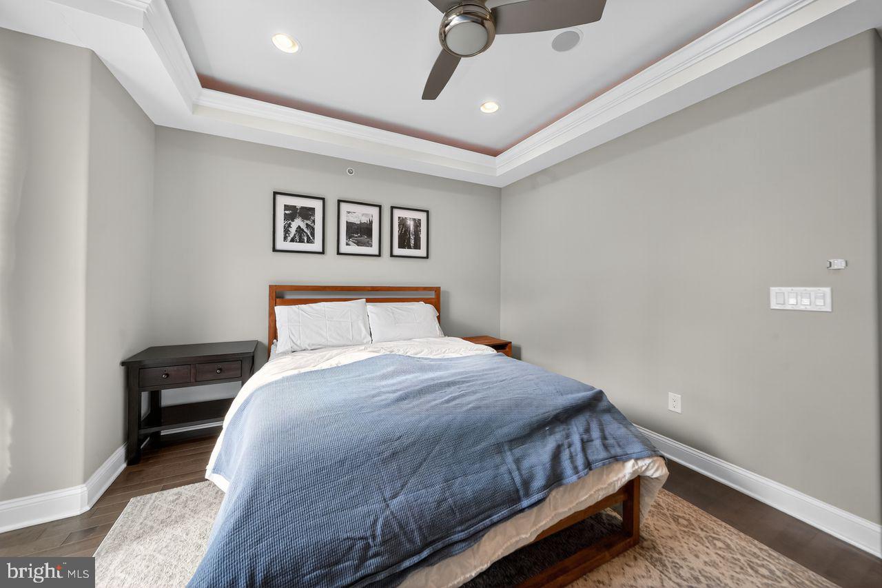 POINT BREEZE - Residential