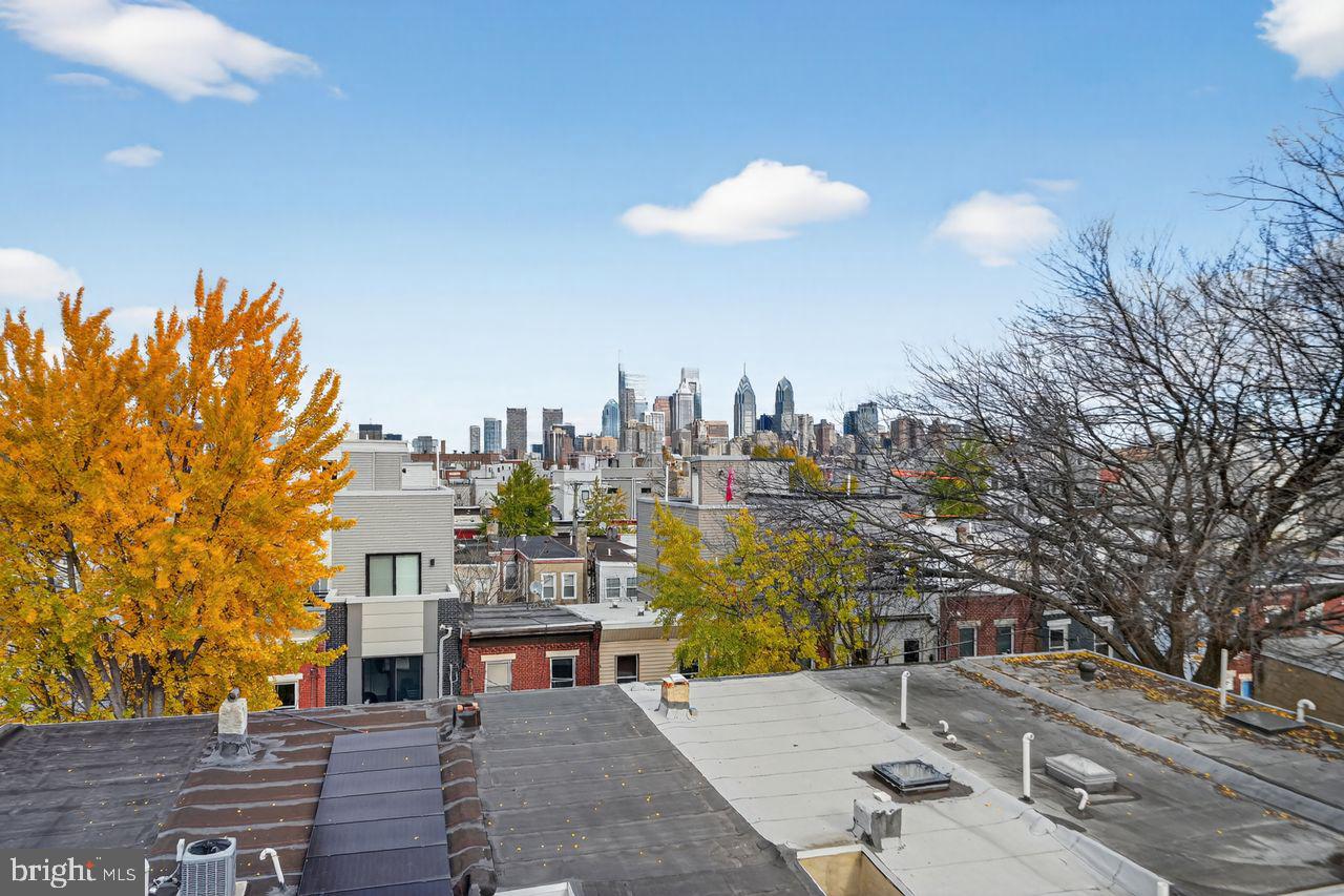 POINT BREEZE - Residential