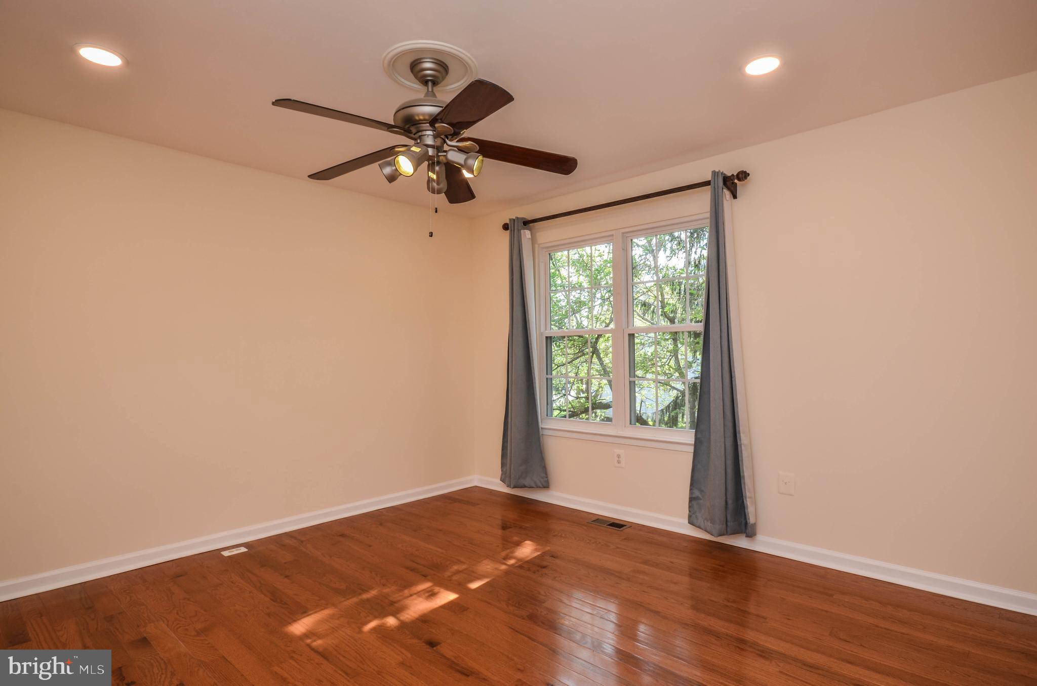 GUNNERS VIEW - Residential Lease