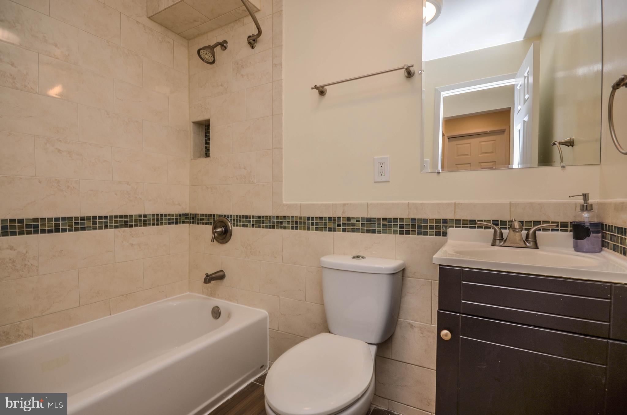 GUNNERS VIEW - Residential Lease