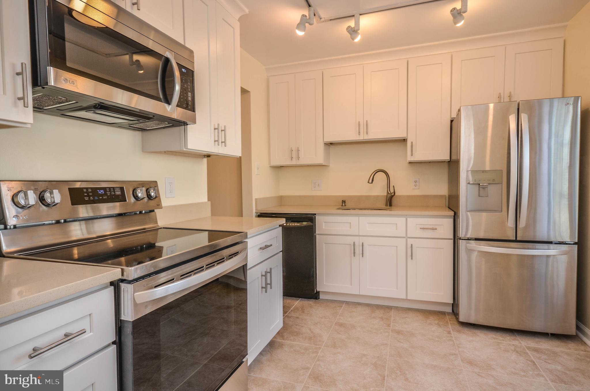 GUNNERS VIEW - Residential Lease