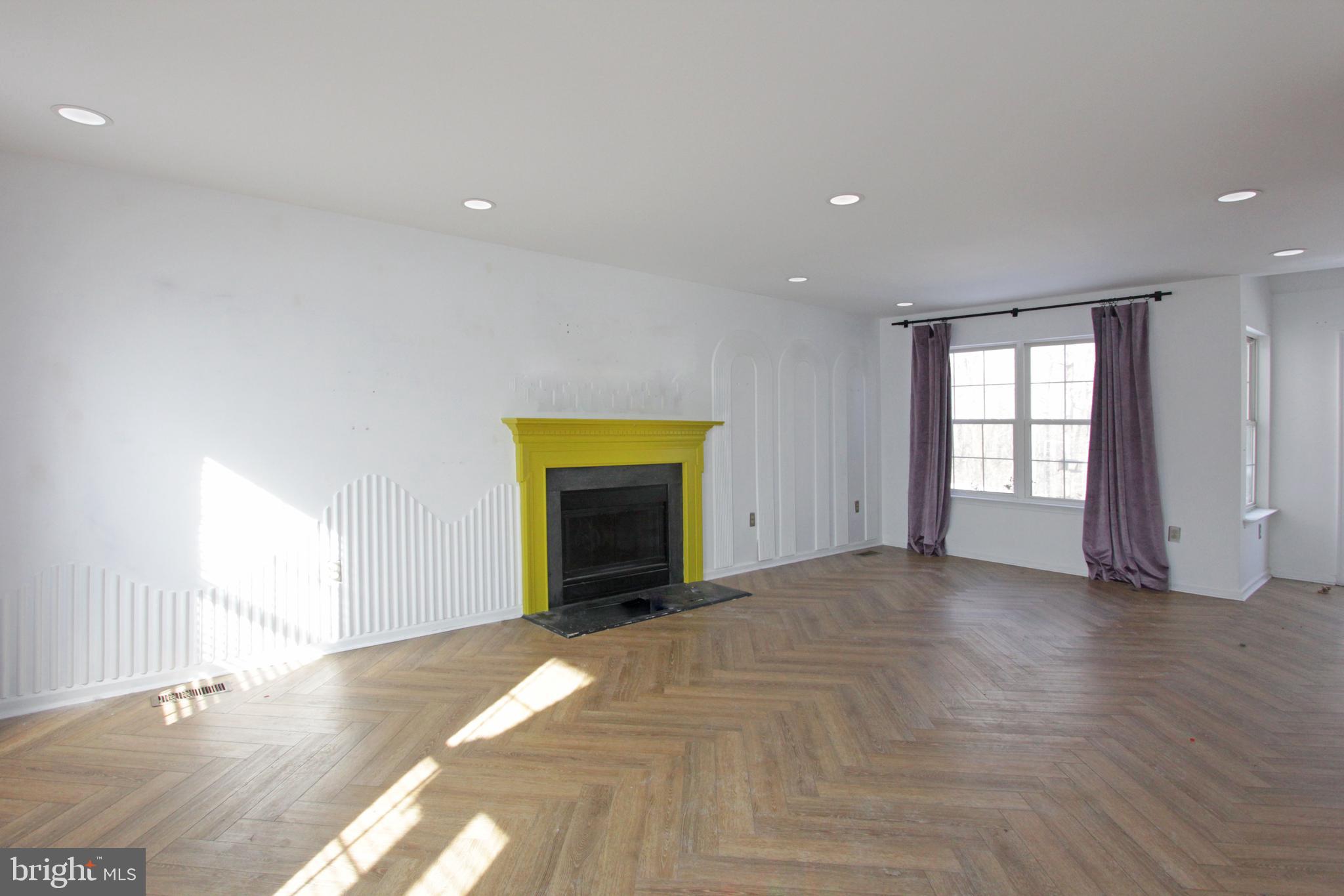 GRAY ACRES - Residential