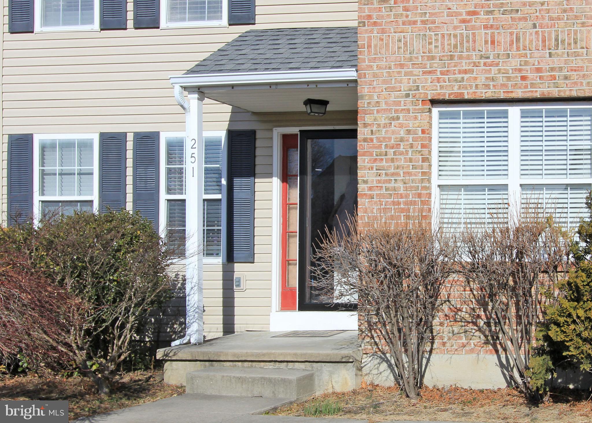 251 E FLAGSTONE DRIVE