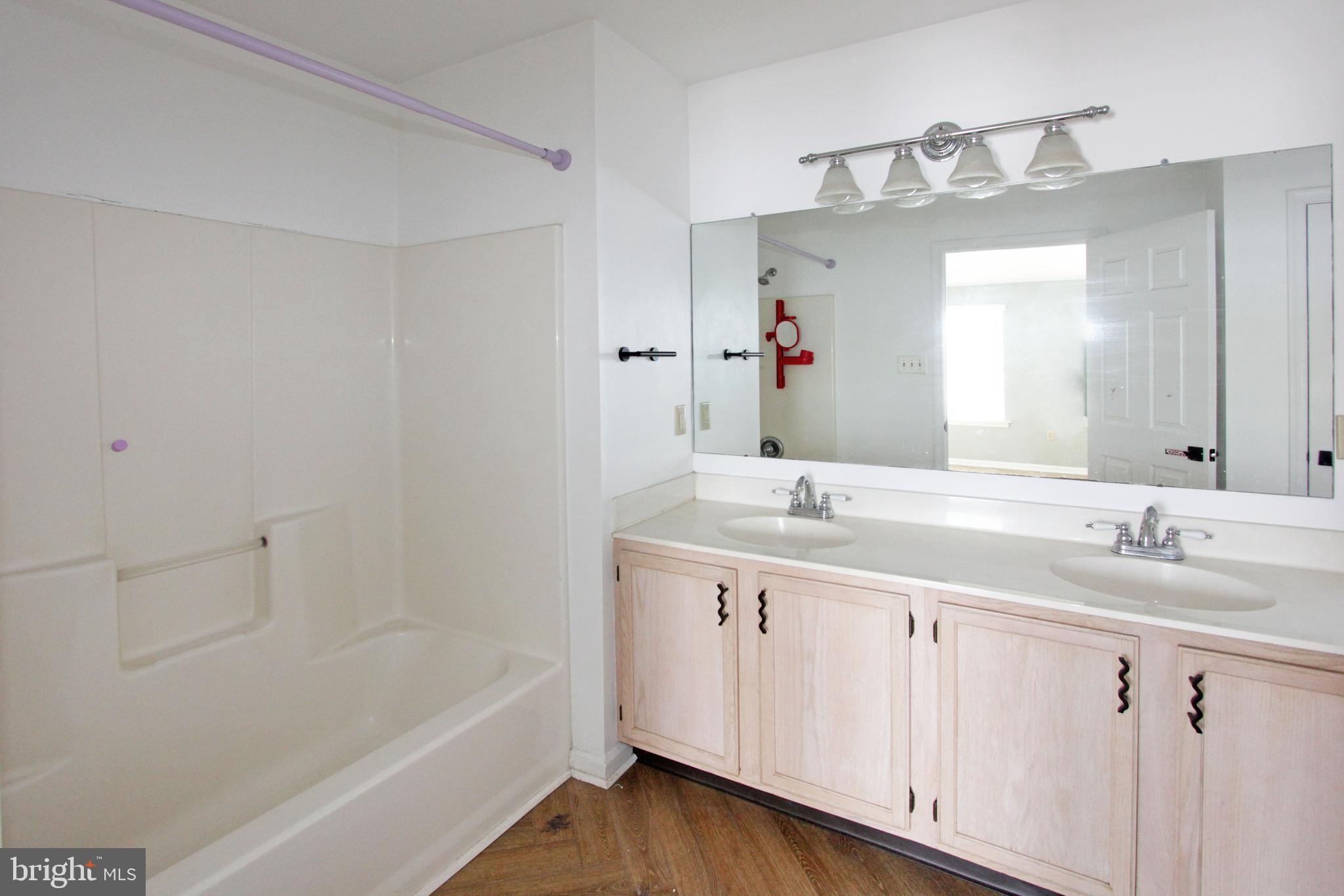 GRAY ACRES - Residential