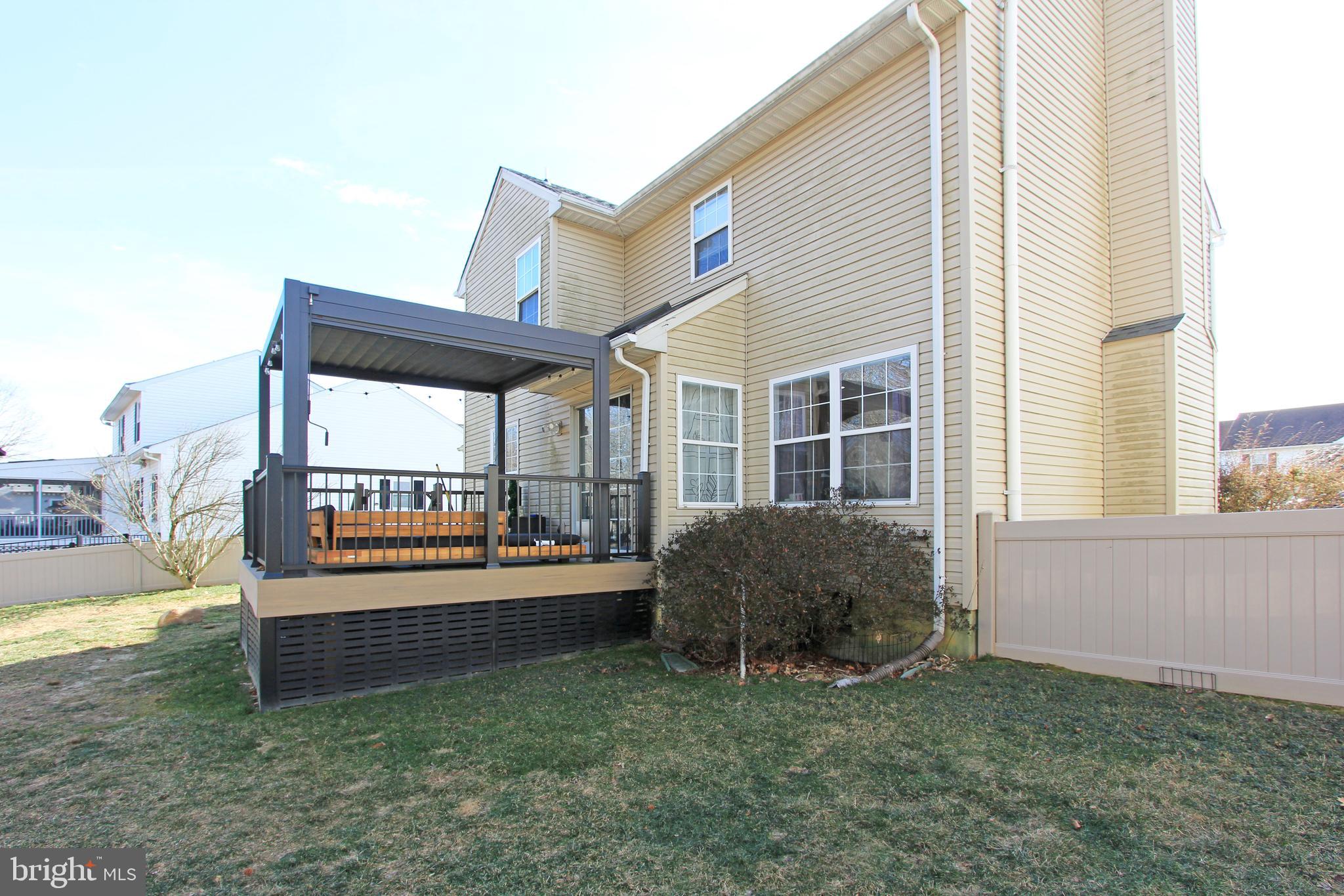 GRAY ACRES - Residential