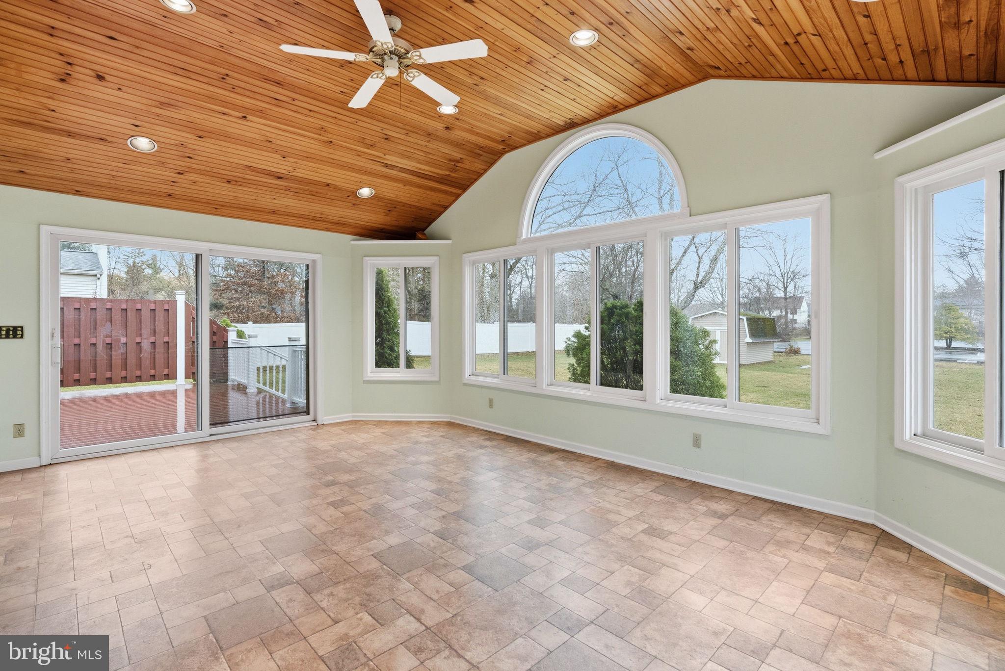 OAK PARK - Residential