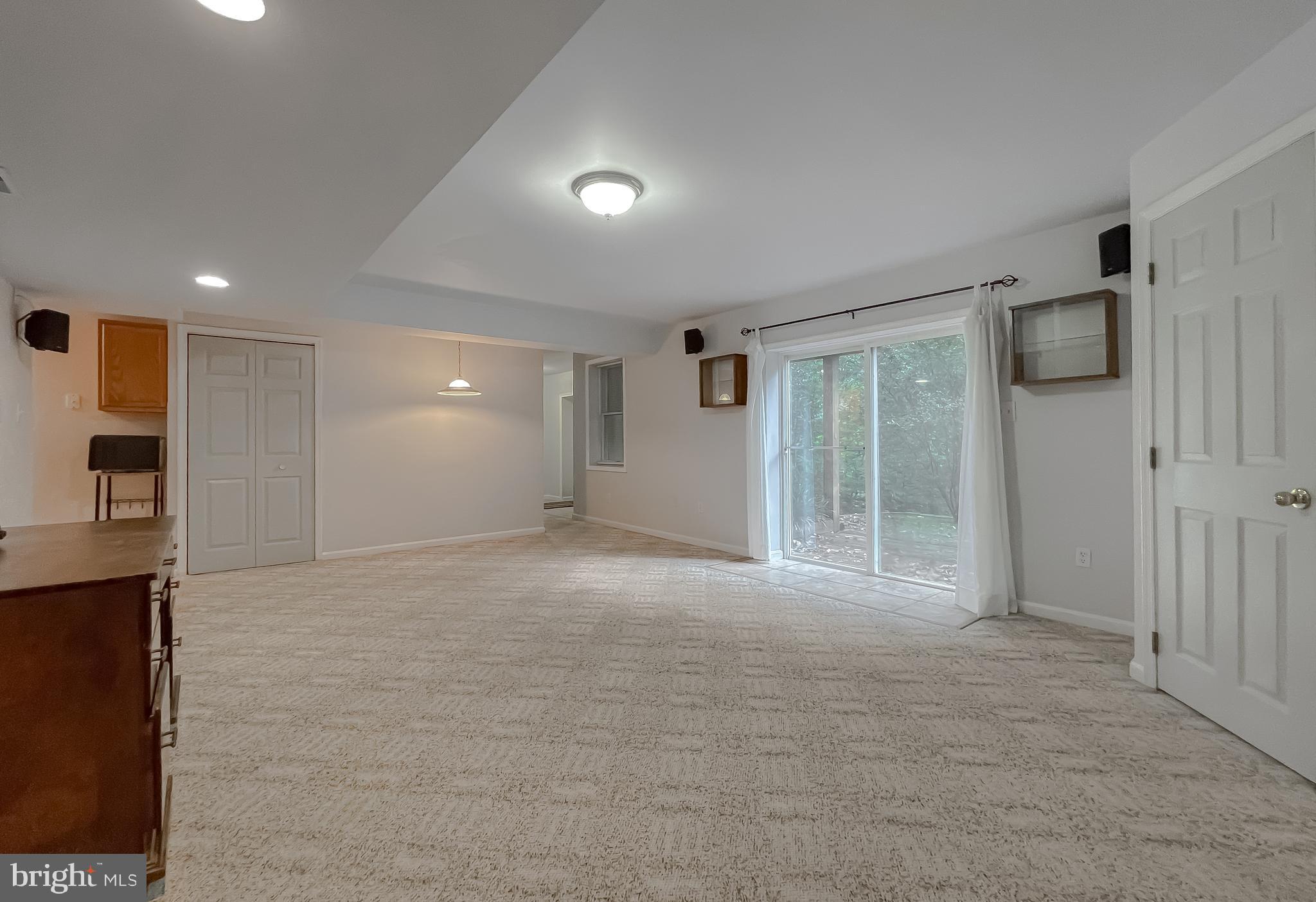 LONG BEACH HEIGHTS - Residential