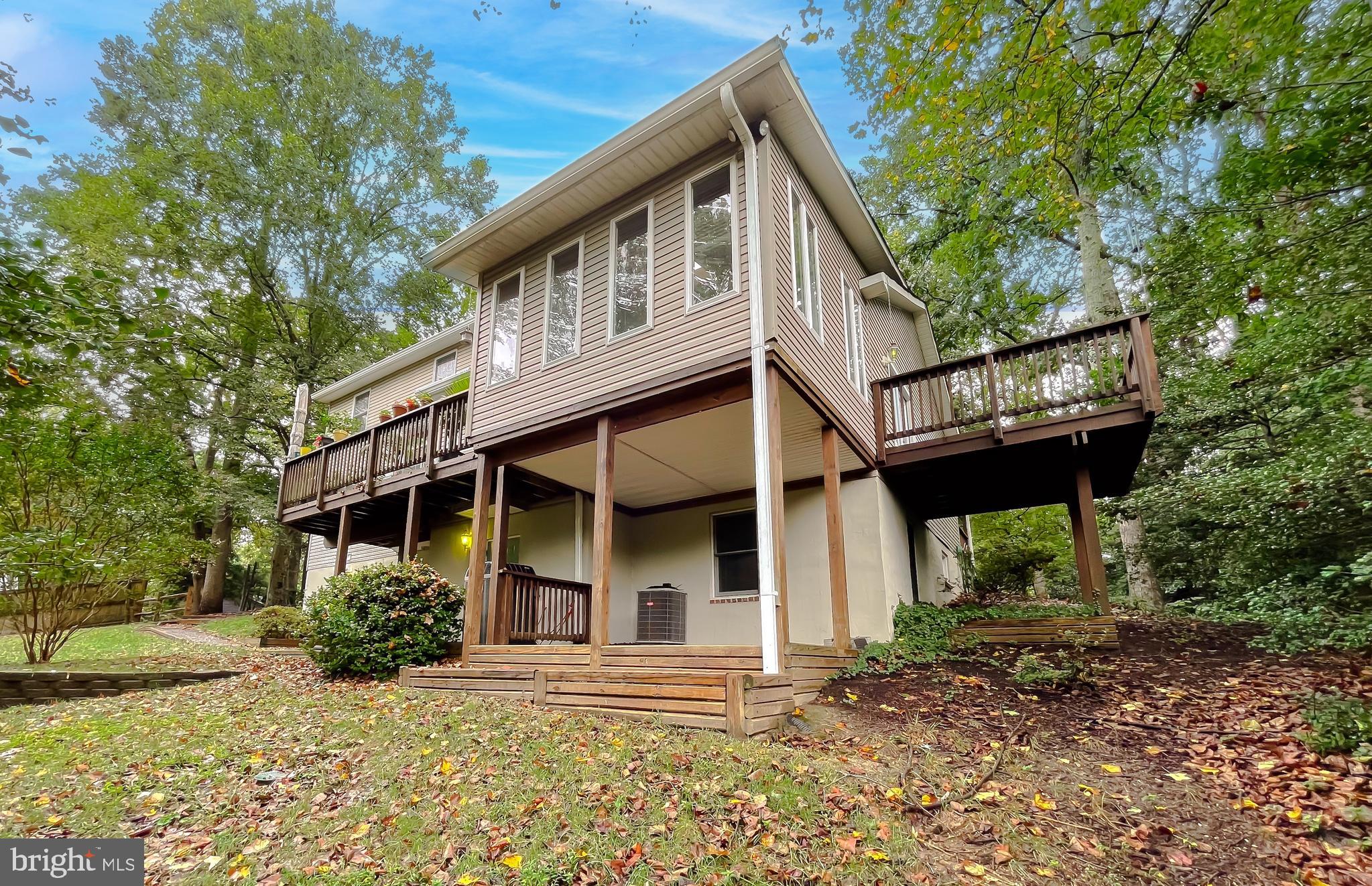 LONG BEACH HEIGHTS - Residential