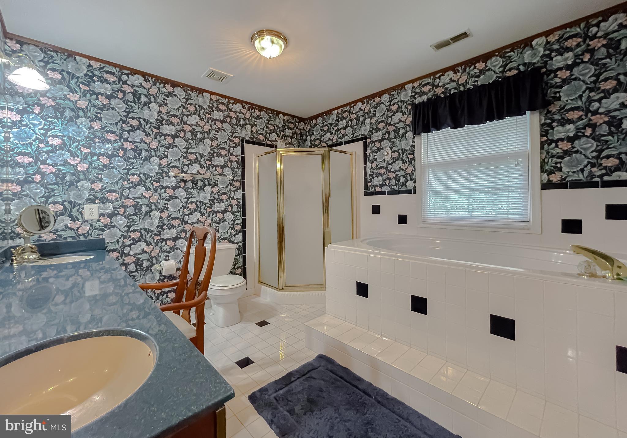 LONG BEACH HEIGHTS - Residential