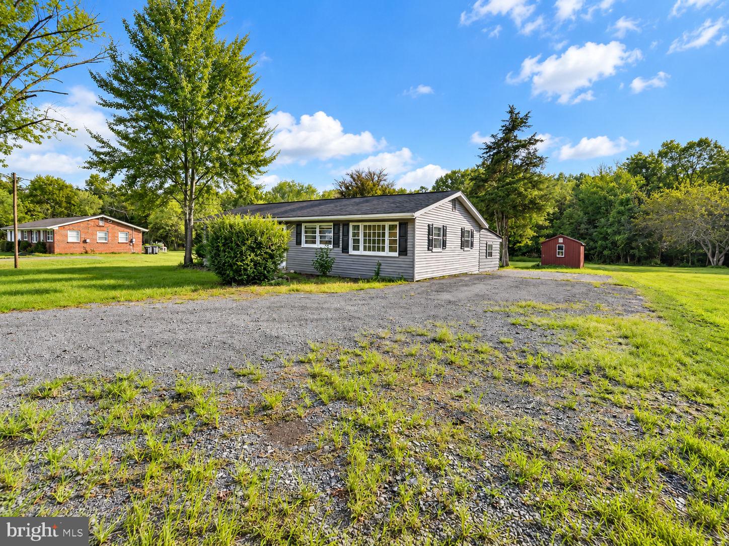 8614 LINTON HALL ROAD
